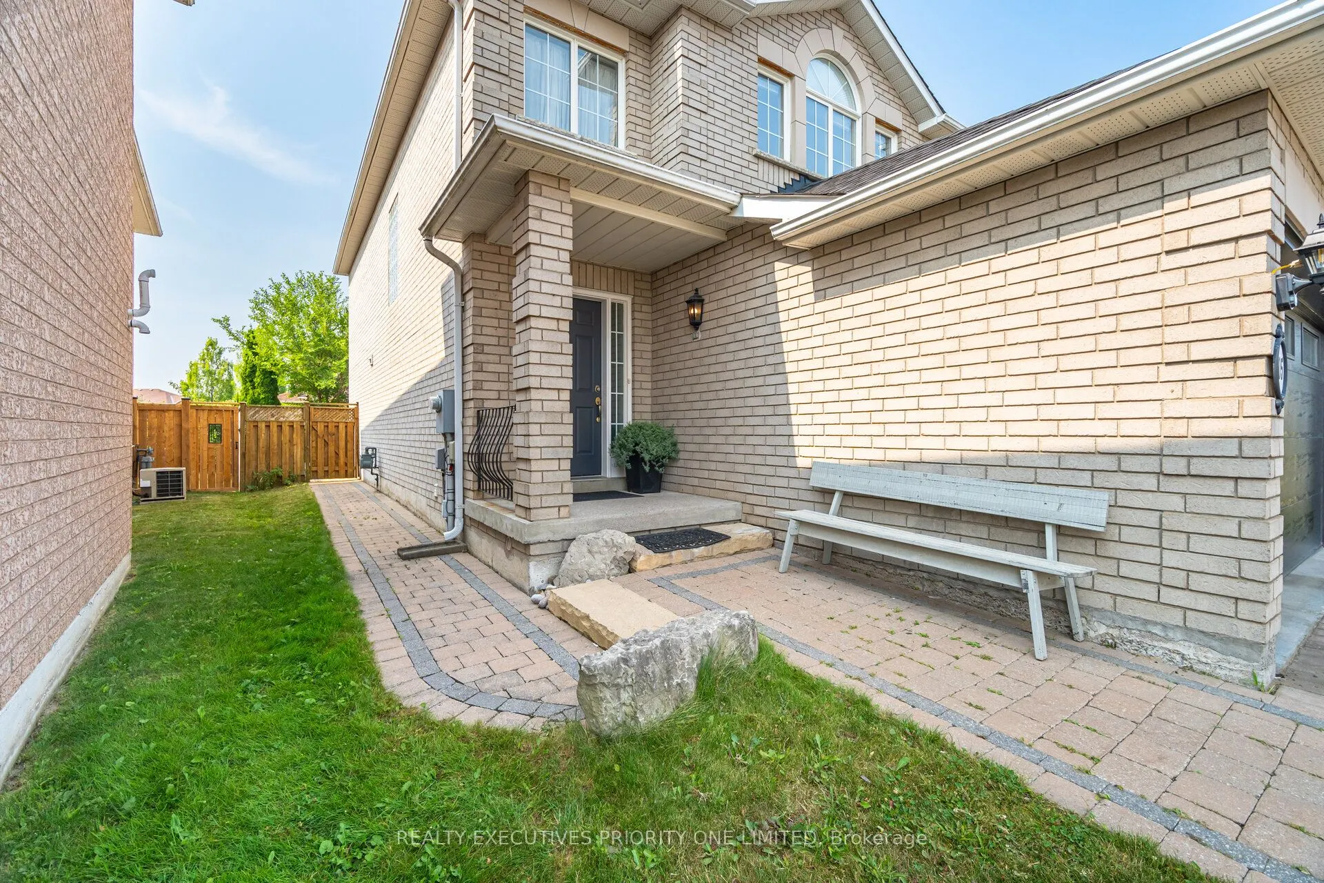 105 Solway Avenue