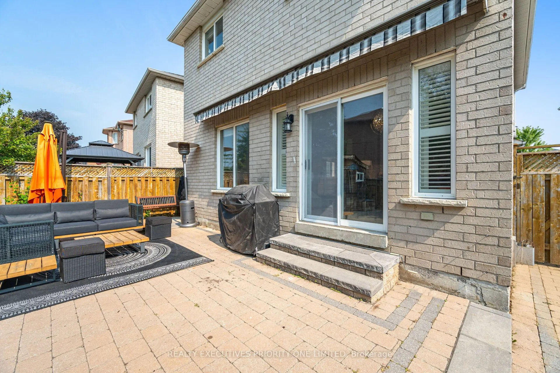 105 Solway Avenue