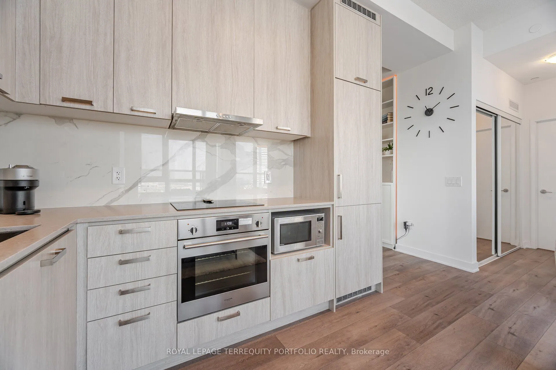 10 Honeycrisp Crescent, #1201