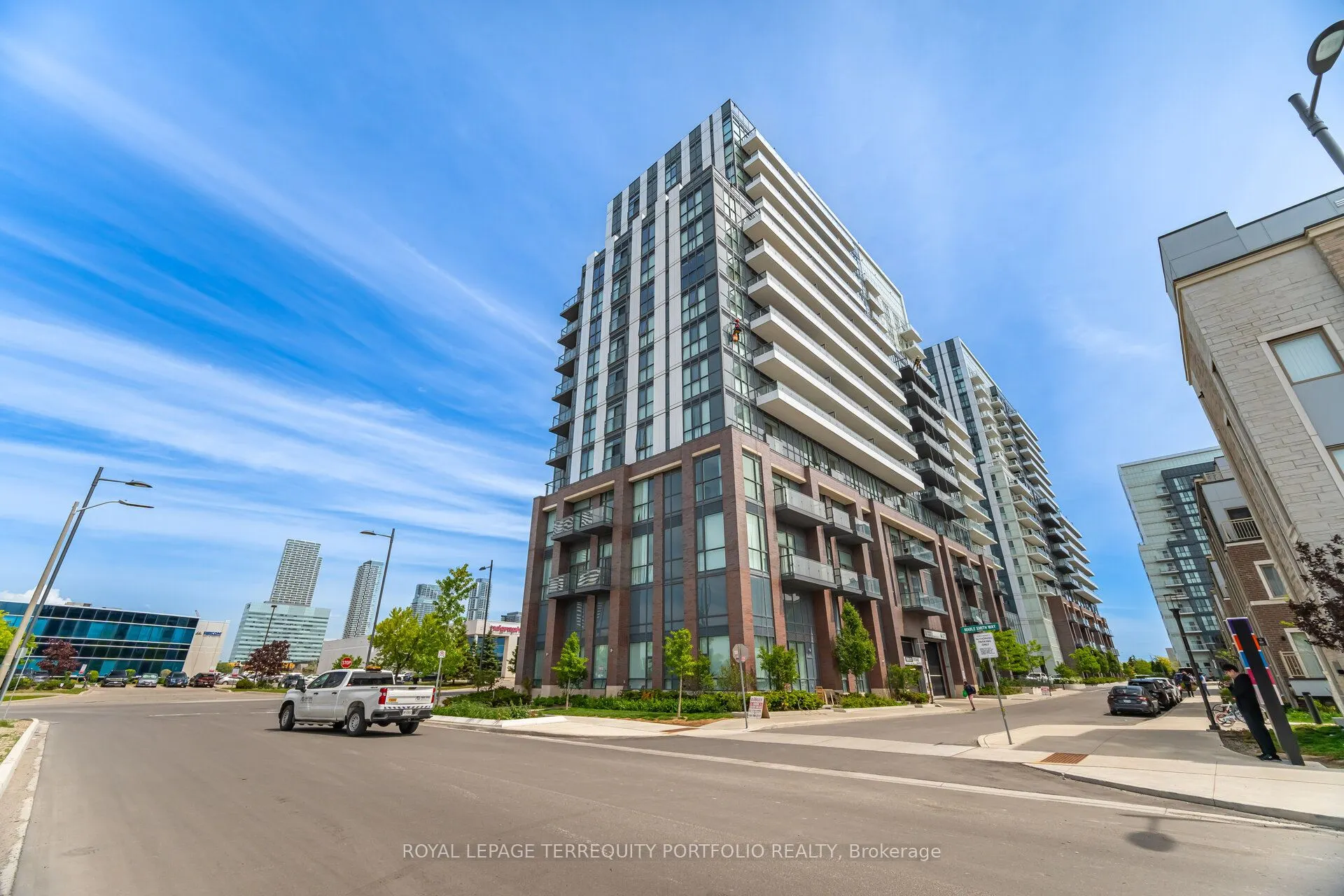 10 Honeycrisp Crescent, #1201