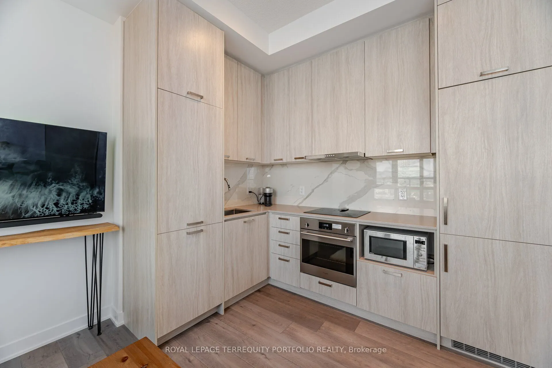 10 Honeycrisp Crescent, #1201