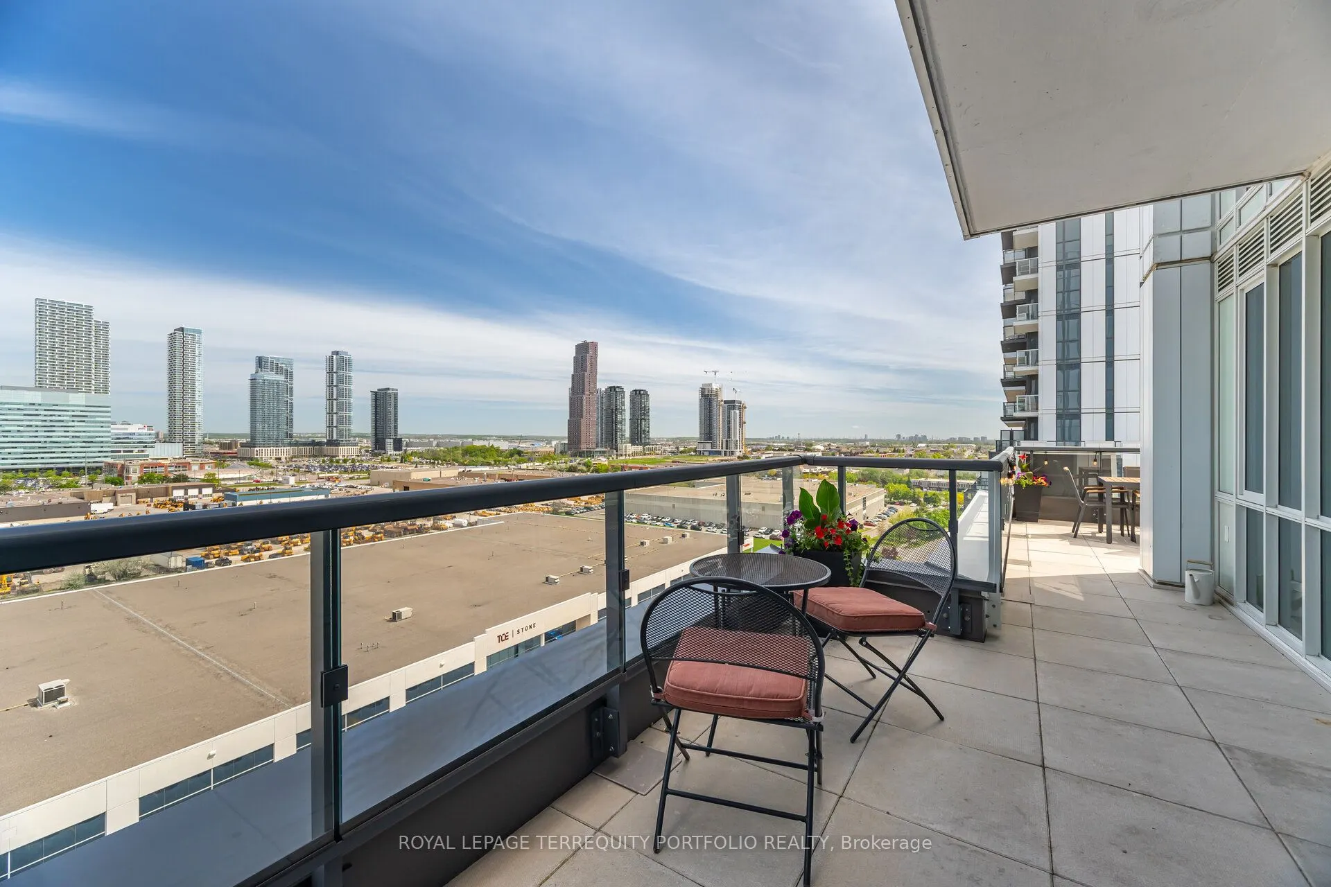 10 Honeycrisp Crescent, #1201