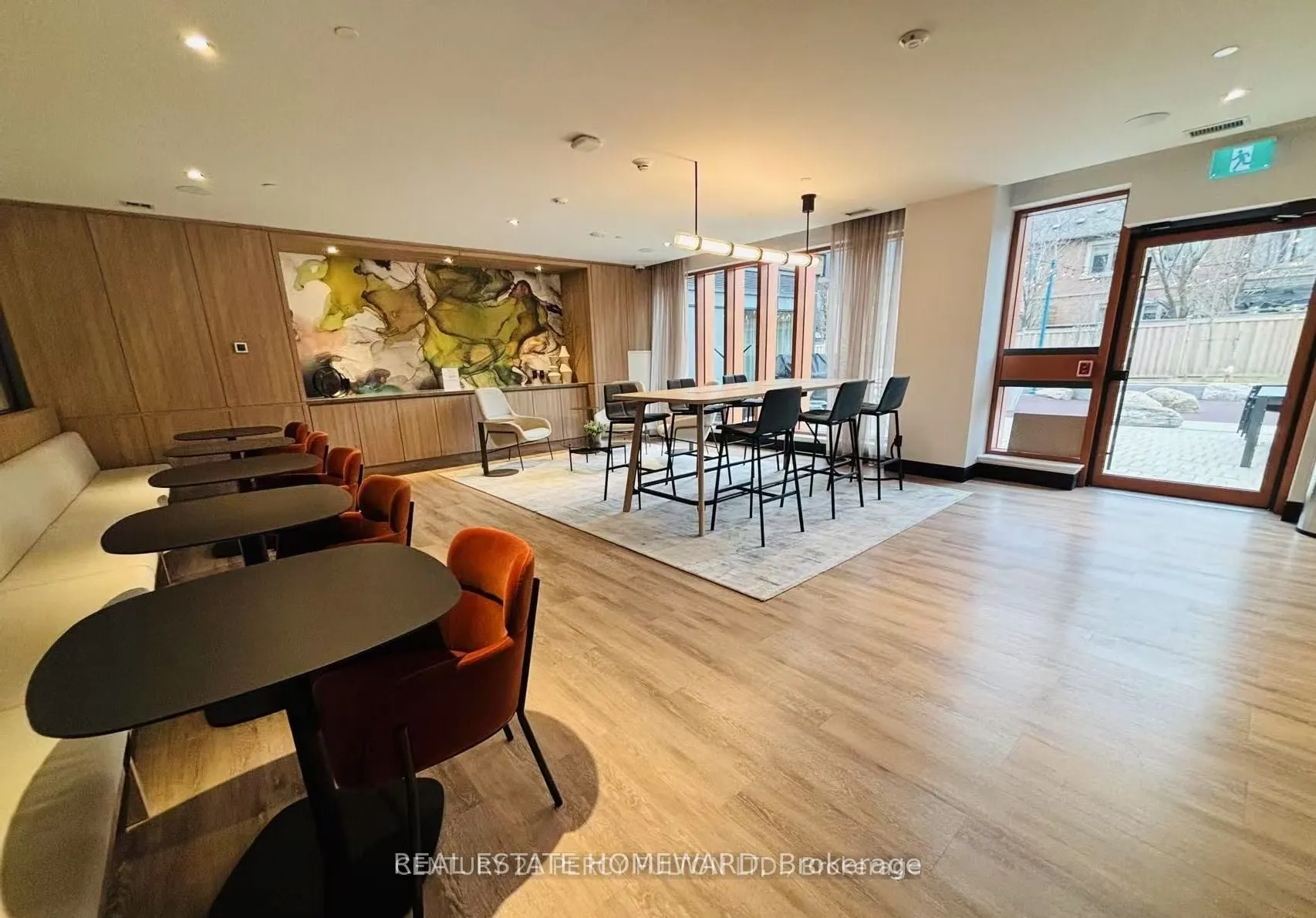 8 Beverley Glen Boulevard, #D-526