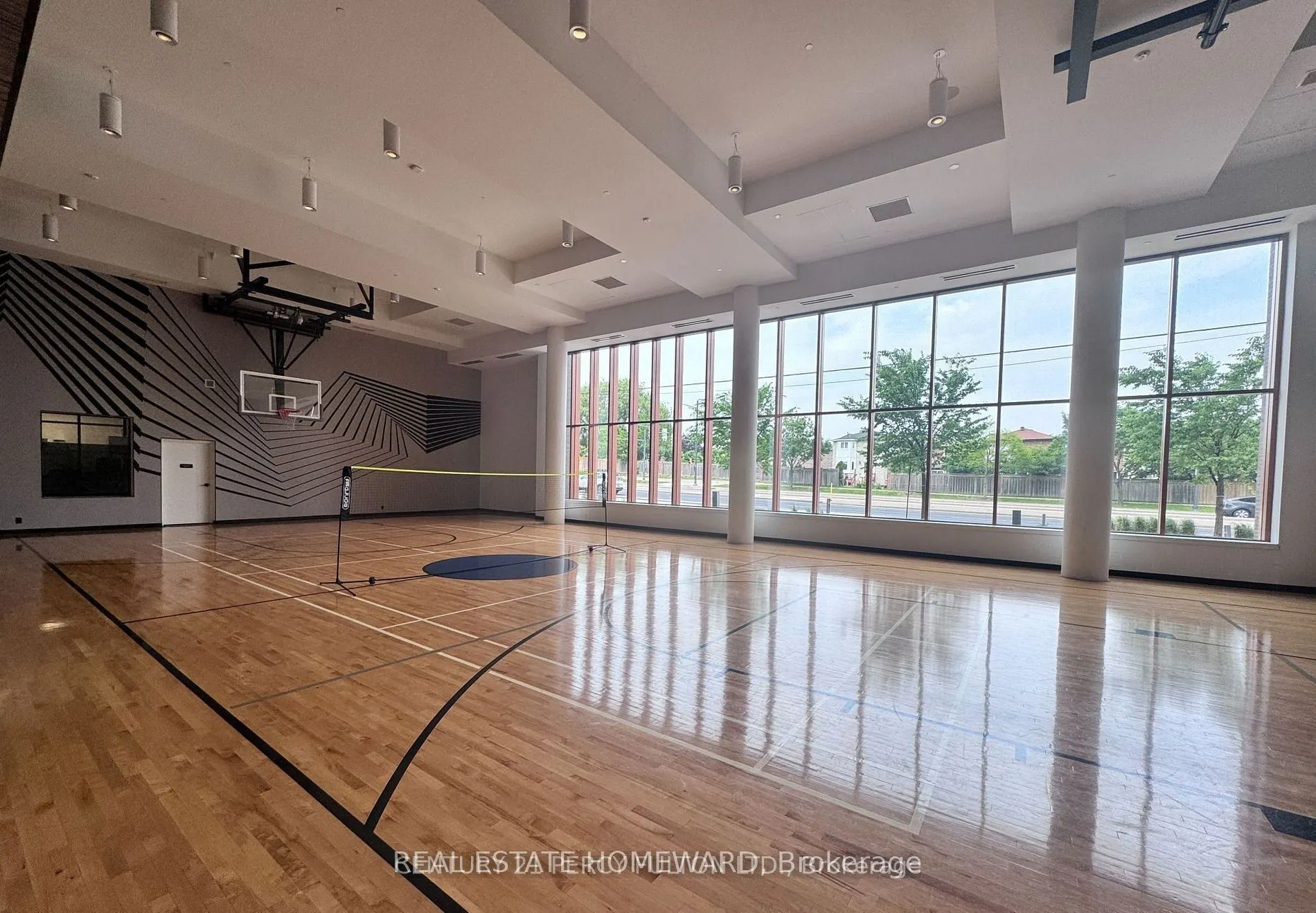 8 Beverley Glen Boulevard, #D-526