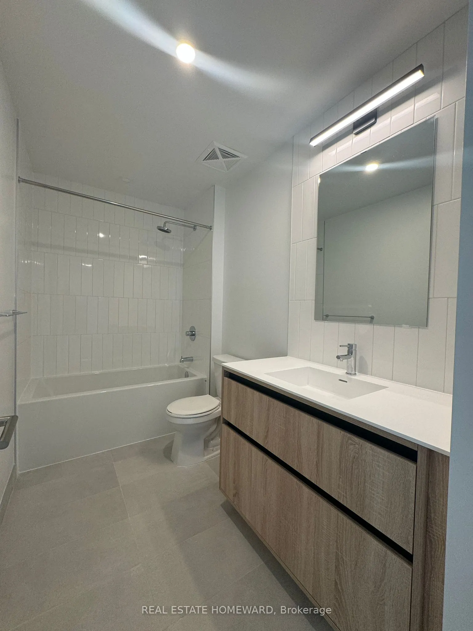 8 Beverley Glen Boulevard, #D-526