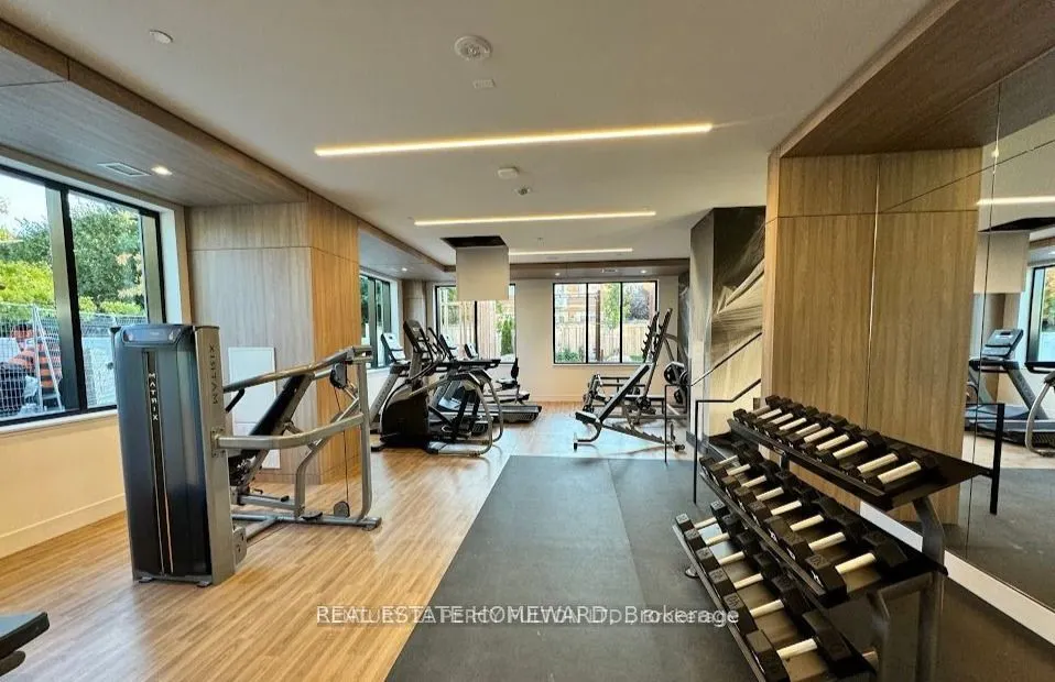 8 Beverley Glen Boulevard, #D-526