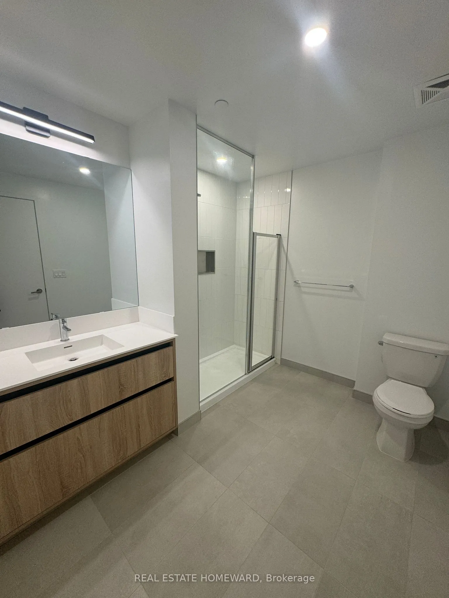 8 Beverley Glen Boulevard, #D-526