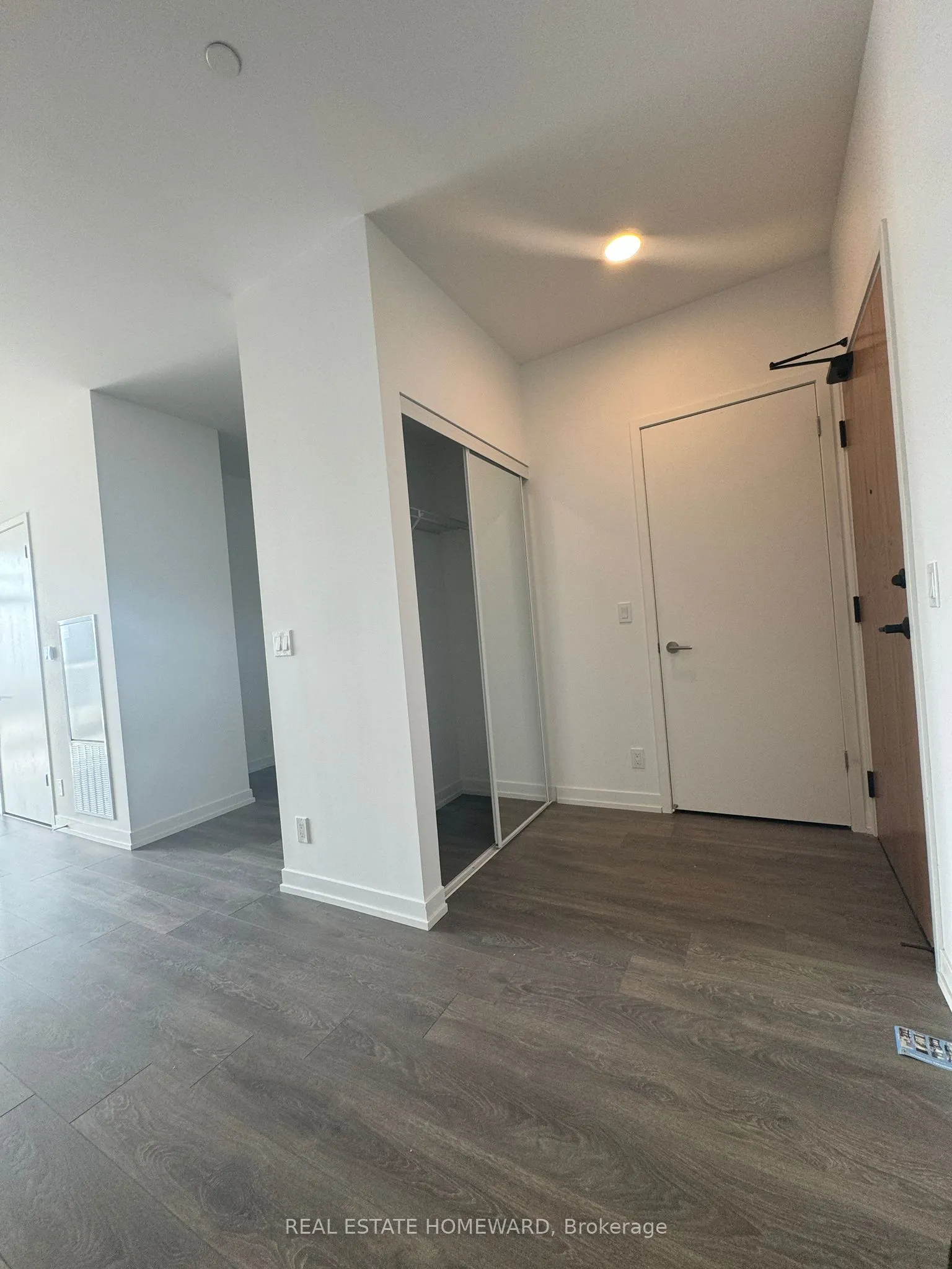 8 Beverley Glen Boulevard, #D-526