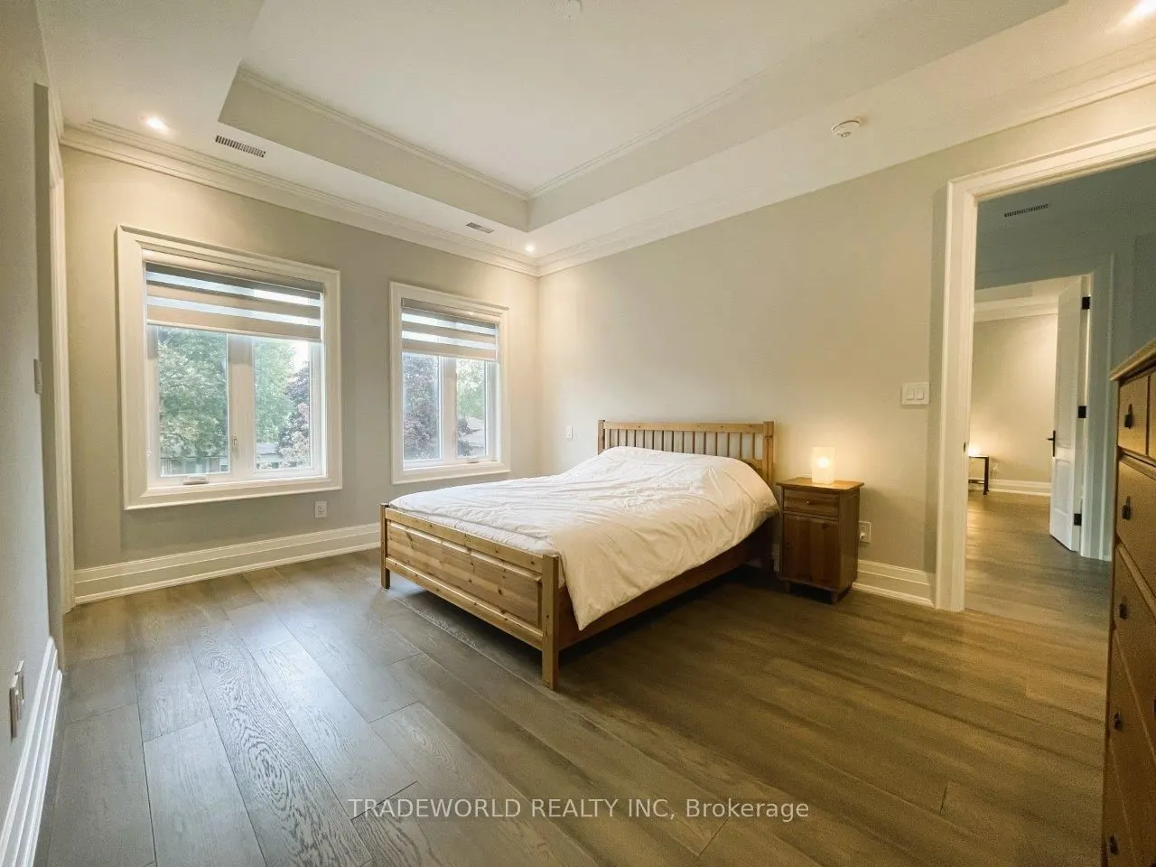 90 Fred Varley Drive