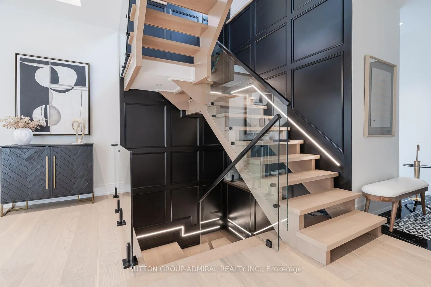 98 Babcombe Drive