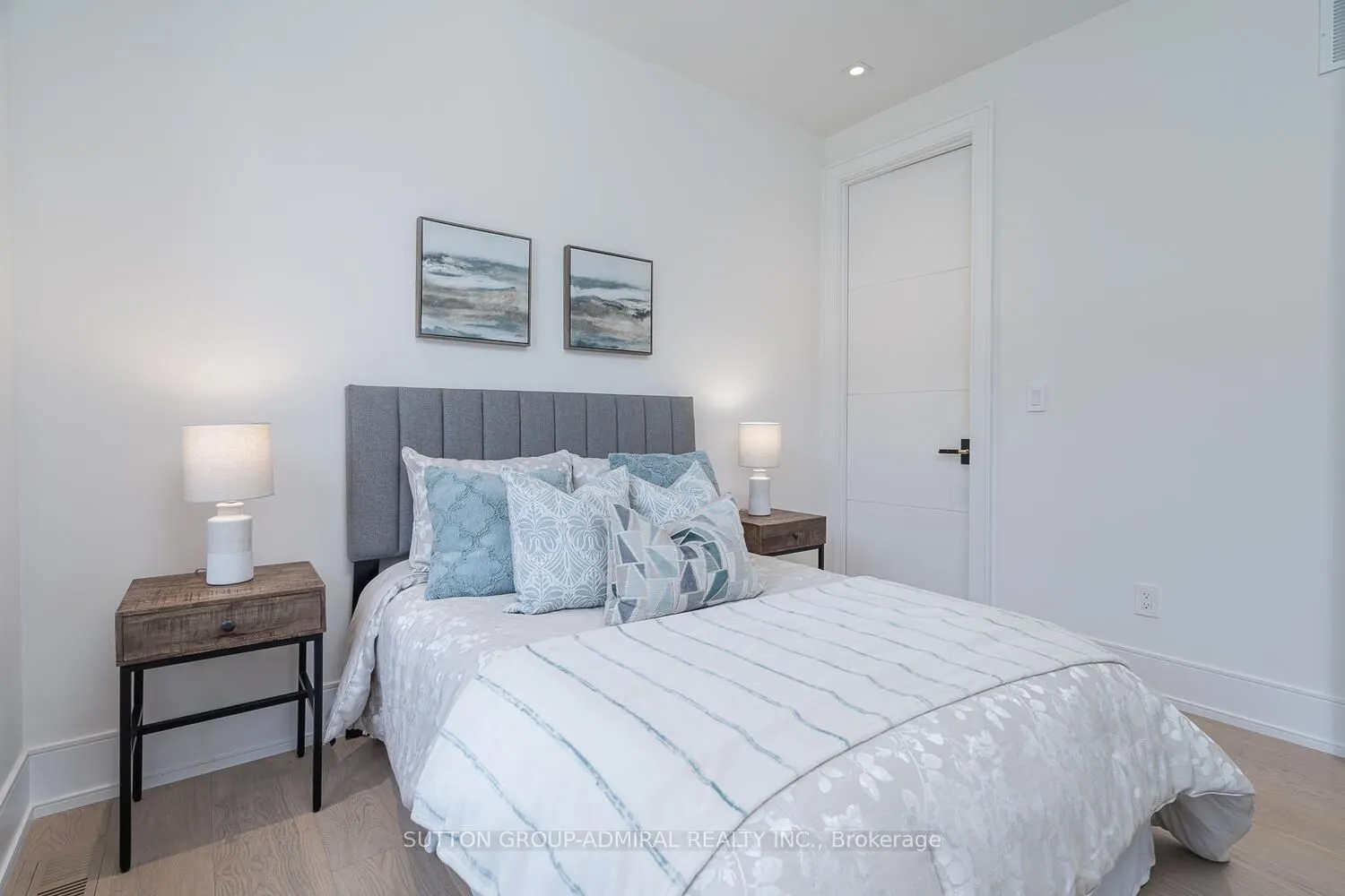 98 Babcombe Drive