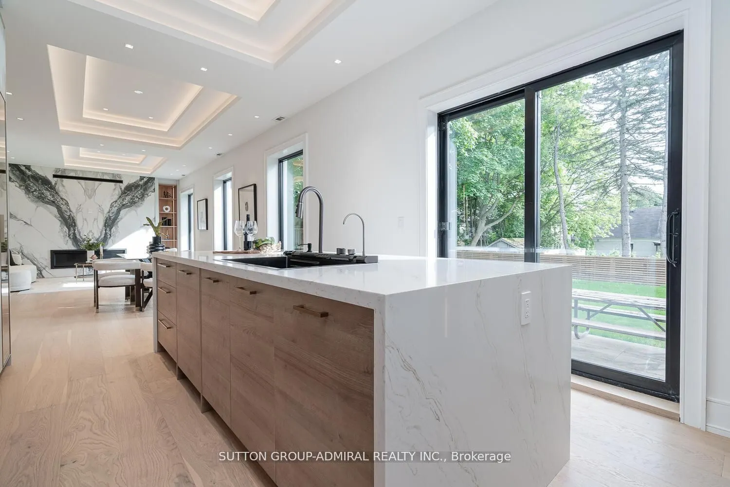 98 Babcombe Drive