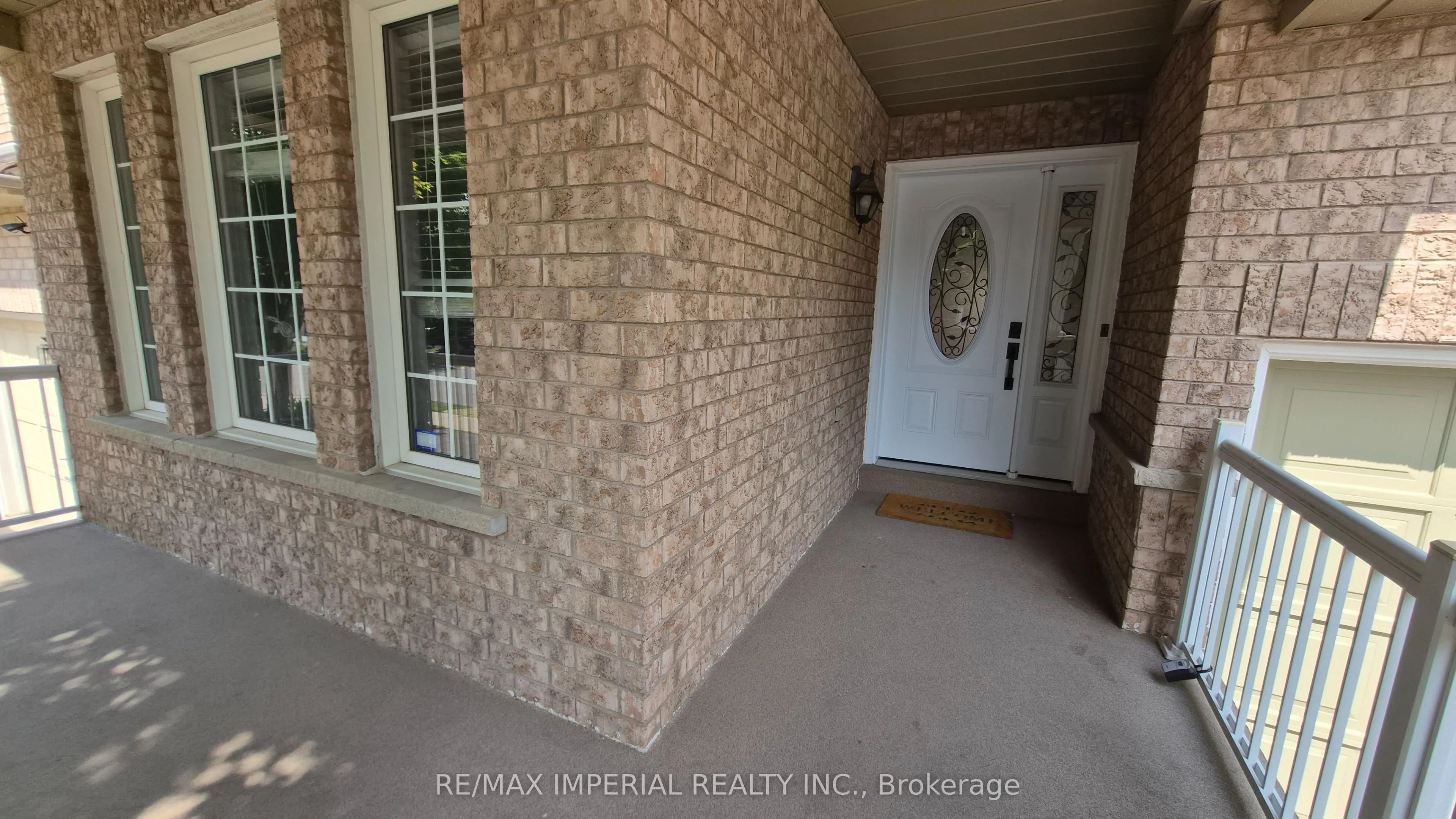 118 Flagstone Way