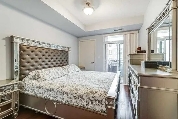 281 Woodbridge Avenue, #335