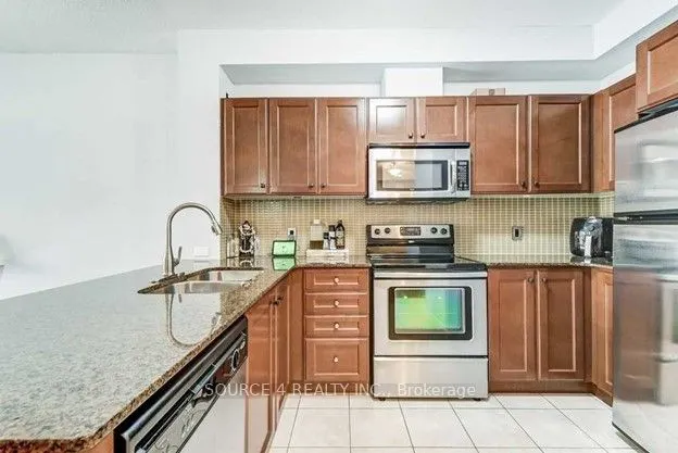 281 Woodbridge Avenue, #335