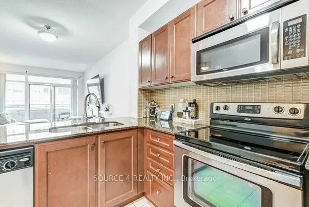 281 Woodbridge Avenue, #335