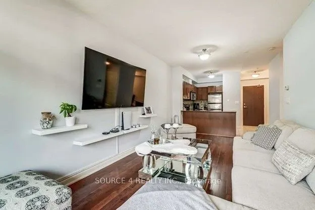 281 Woodbridge Avenue, #335