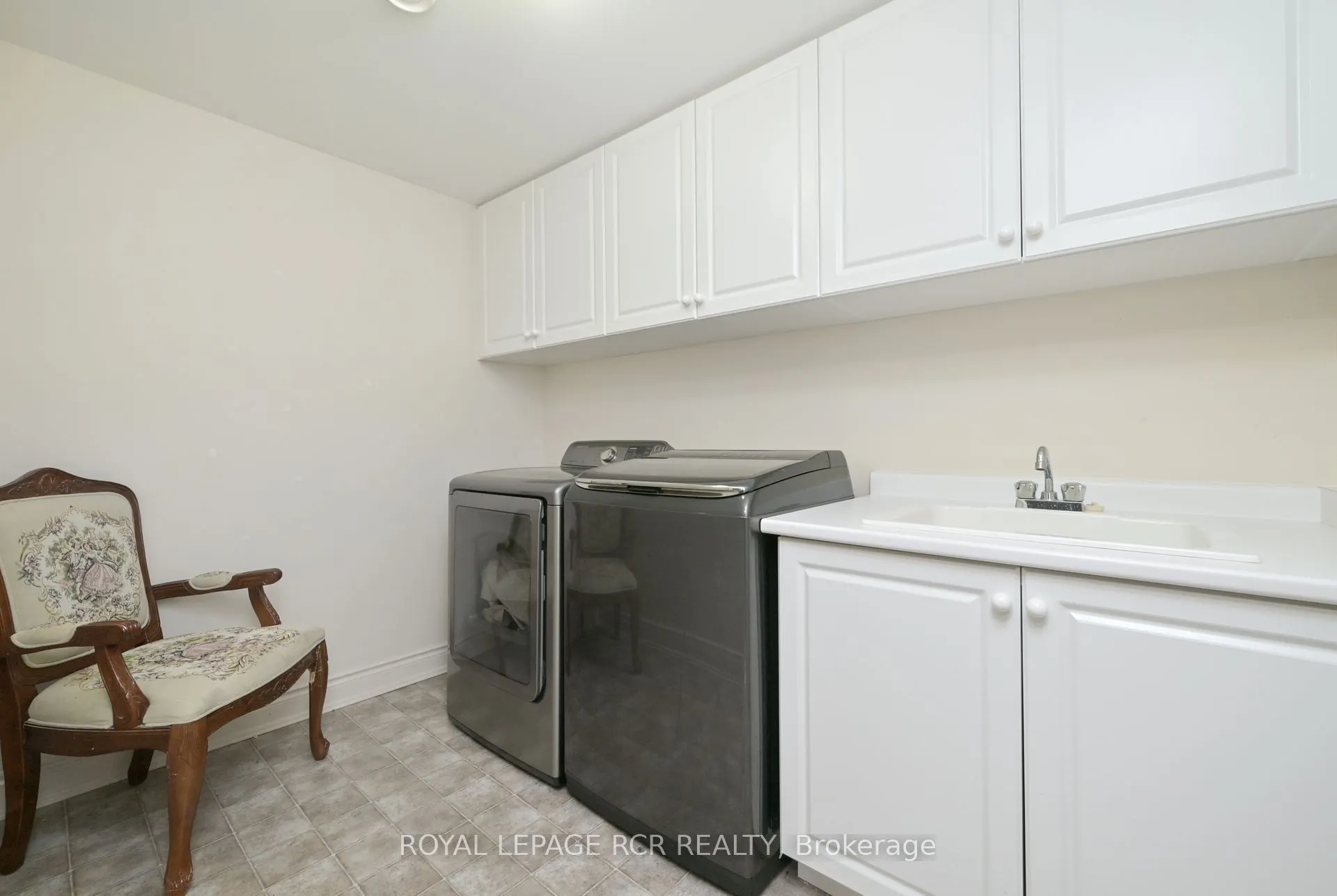 21 Upper Highland, #19