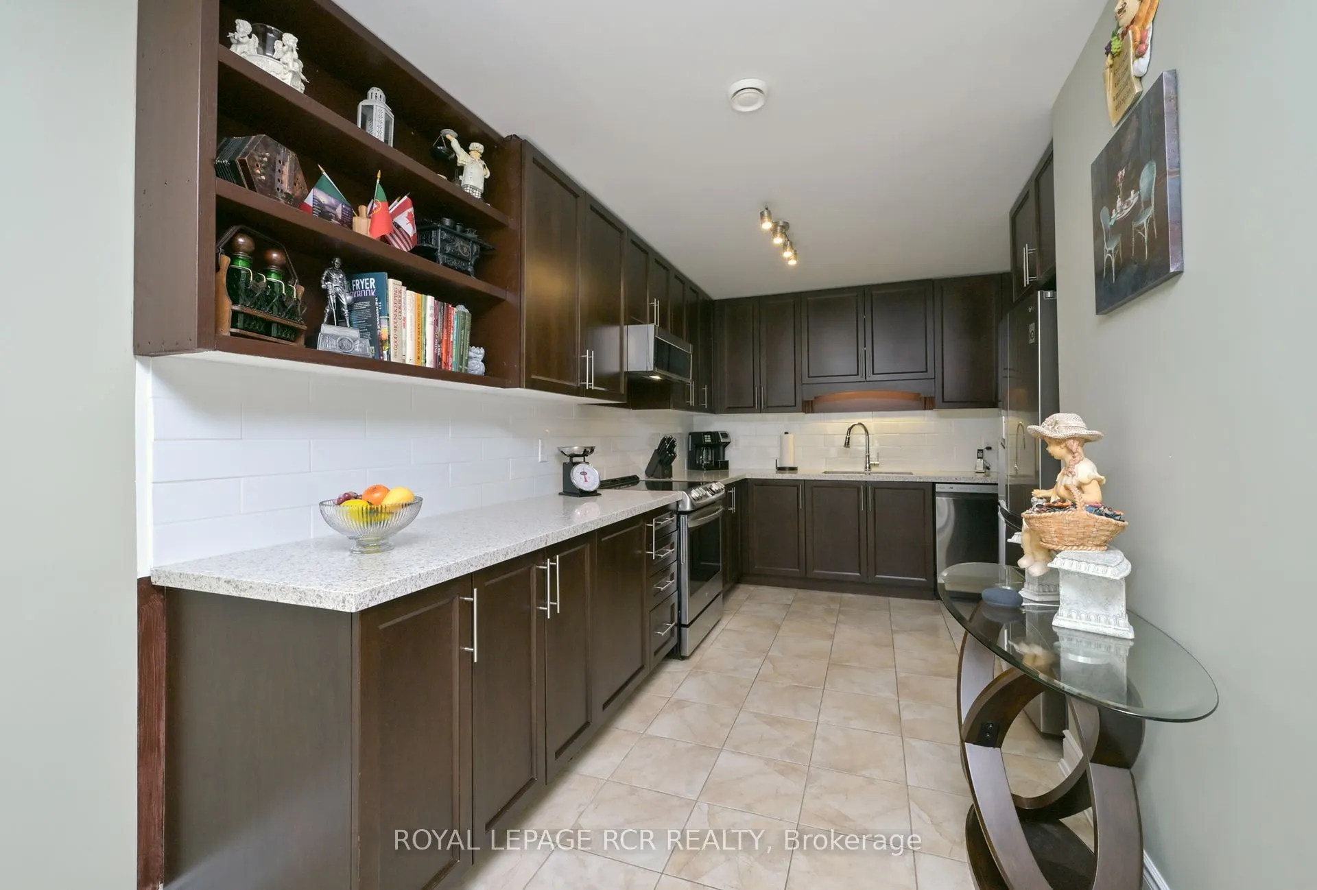 21 Upper Highland, #19