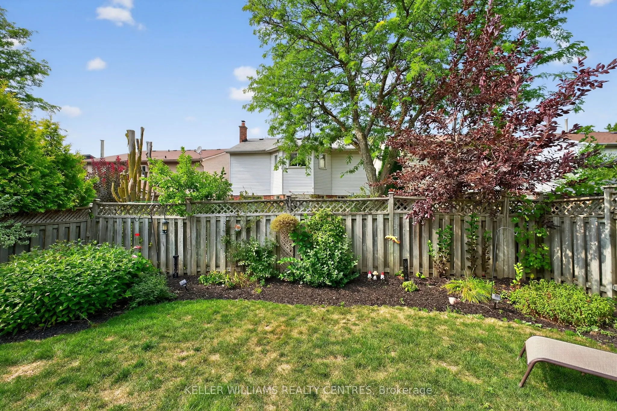 42 Buchanan Crescent