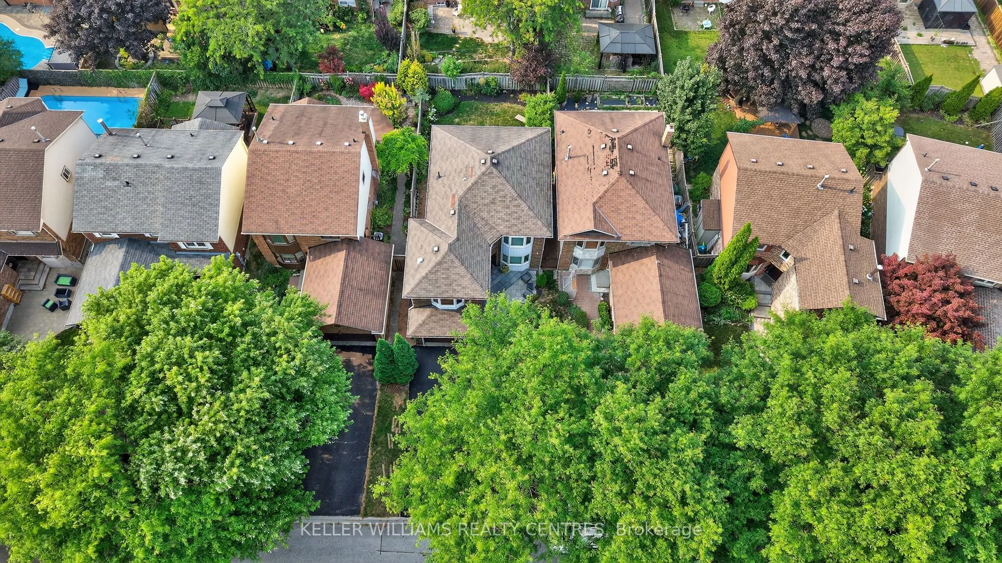 42 Buchanan Crescent