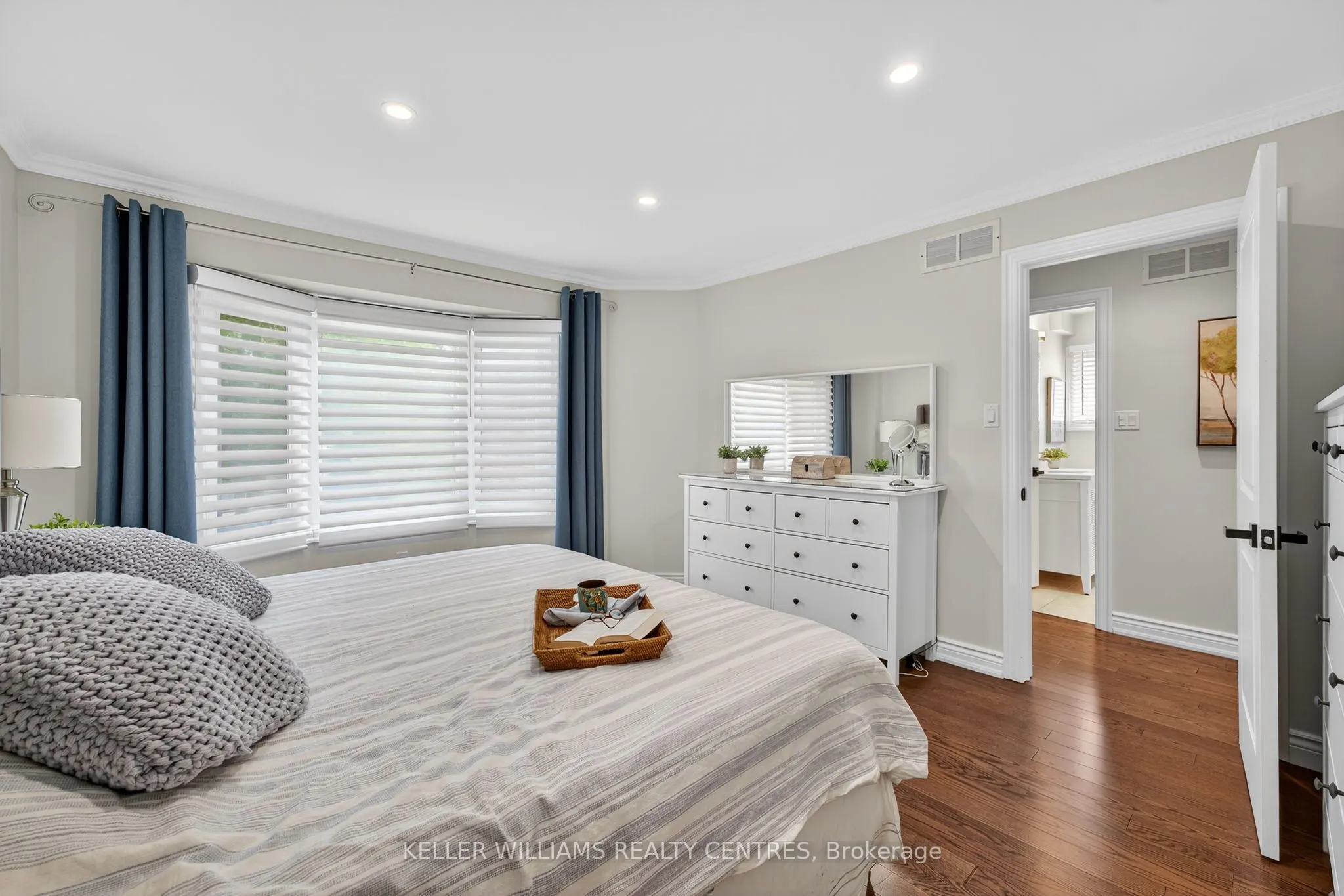 42 Buchanan Crescent