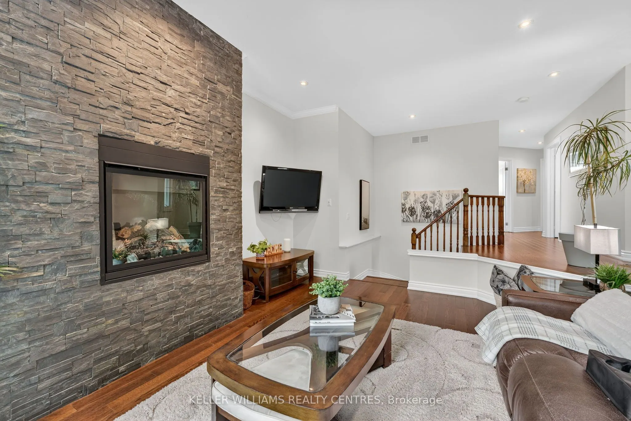 42 Buchanan Crescent