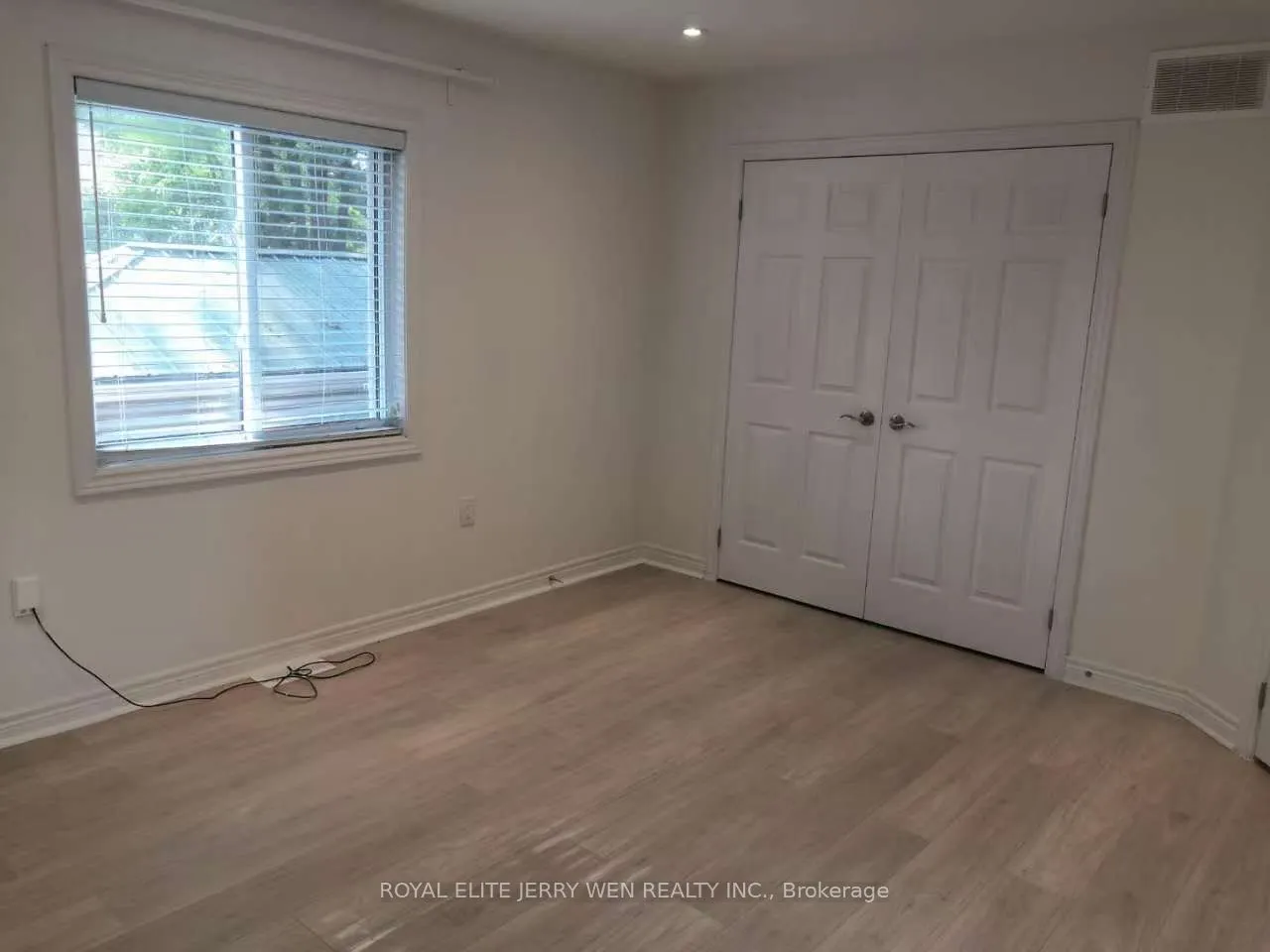 266 Cedarholme Avenue, #Upper