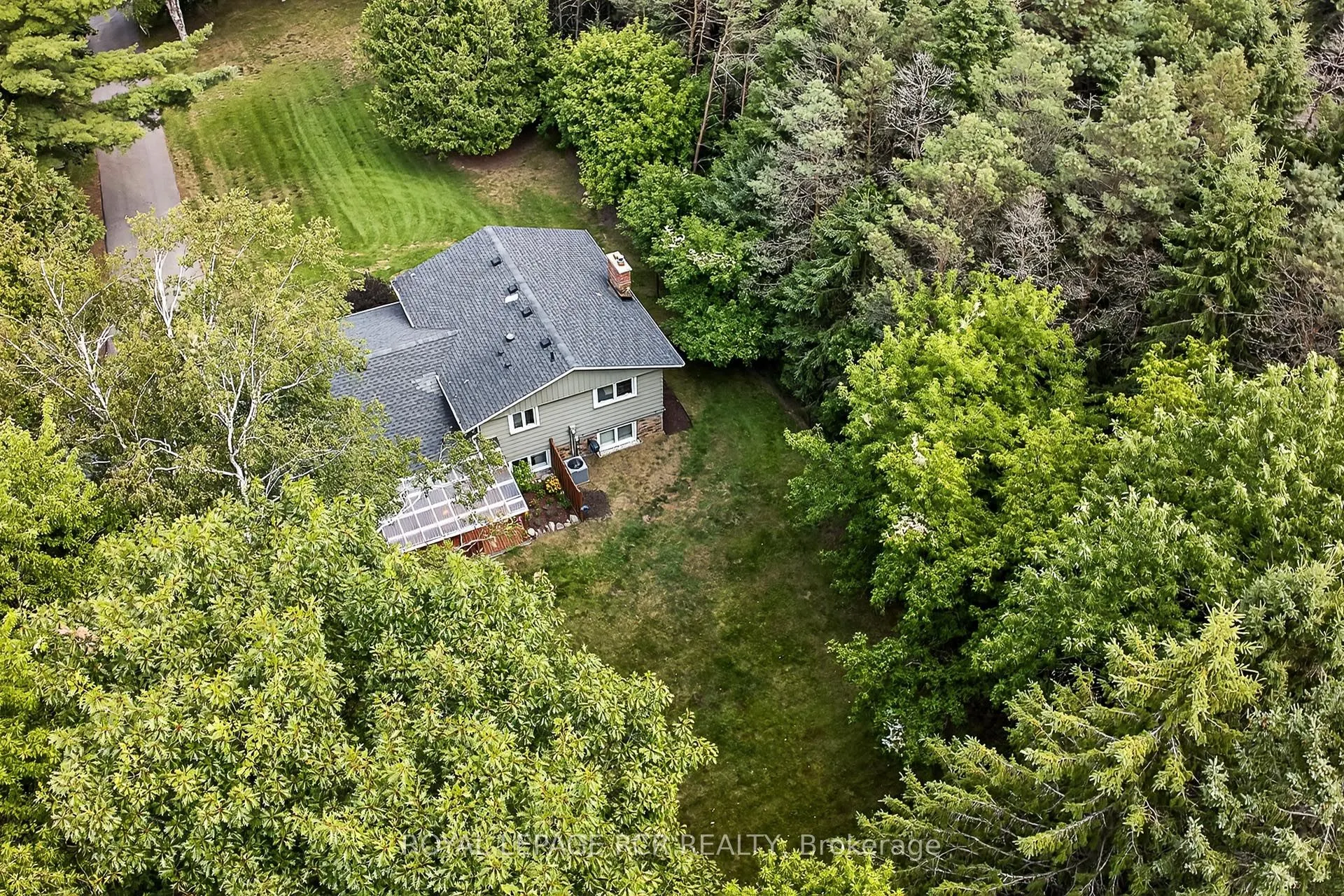 7140 Concession 3 Road