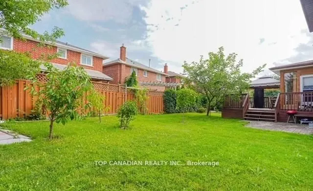 73 Dunbarton Court