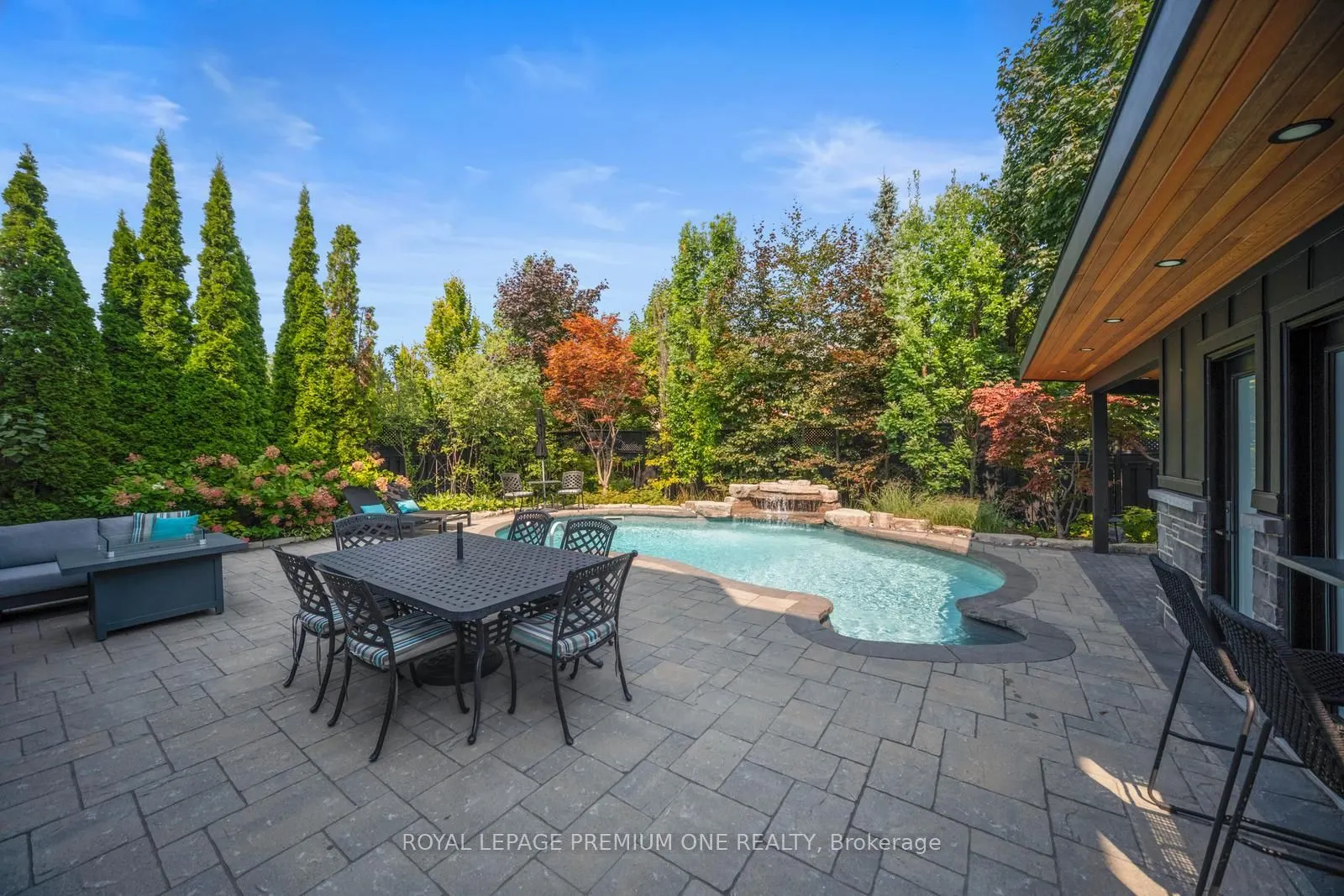 28 Johnswood Crescent