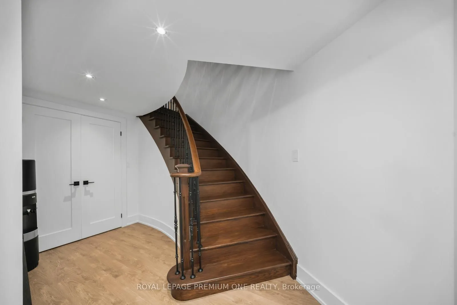 28 Johnswood Crescent