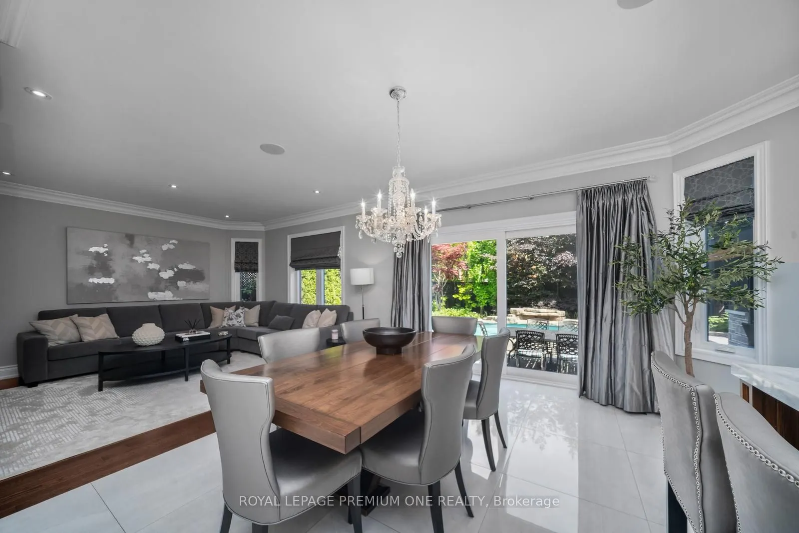 28 Johnswood Crescent