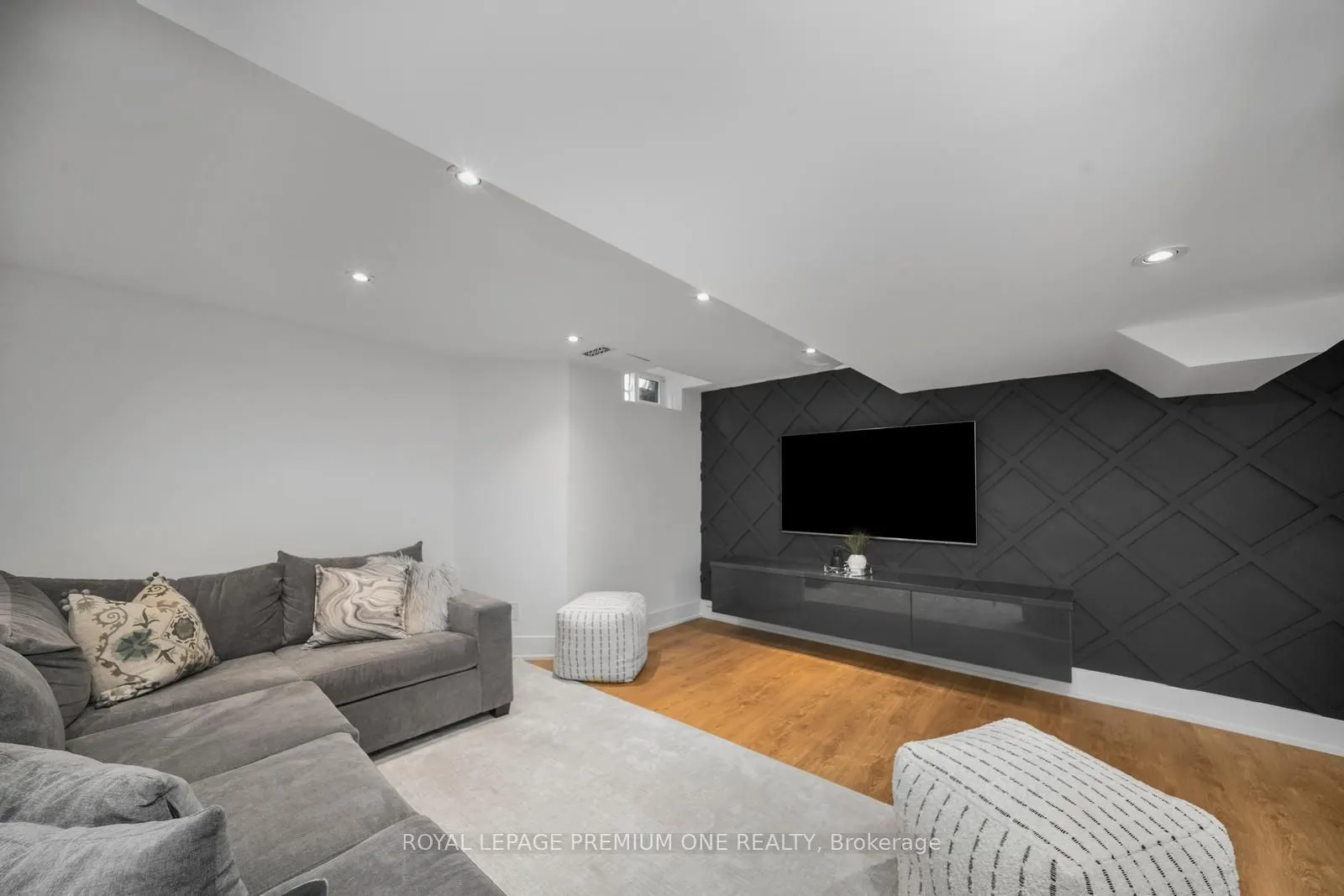 28 Johnswood Crescent