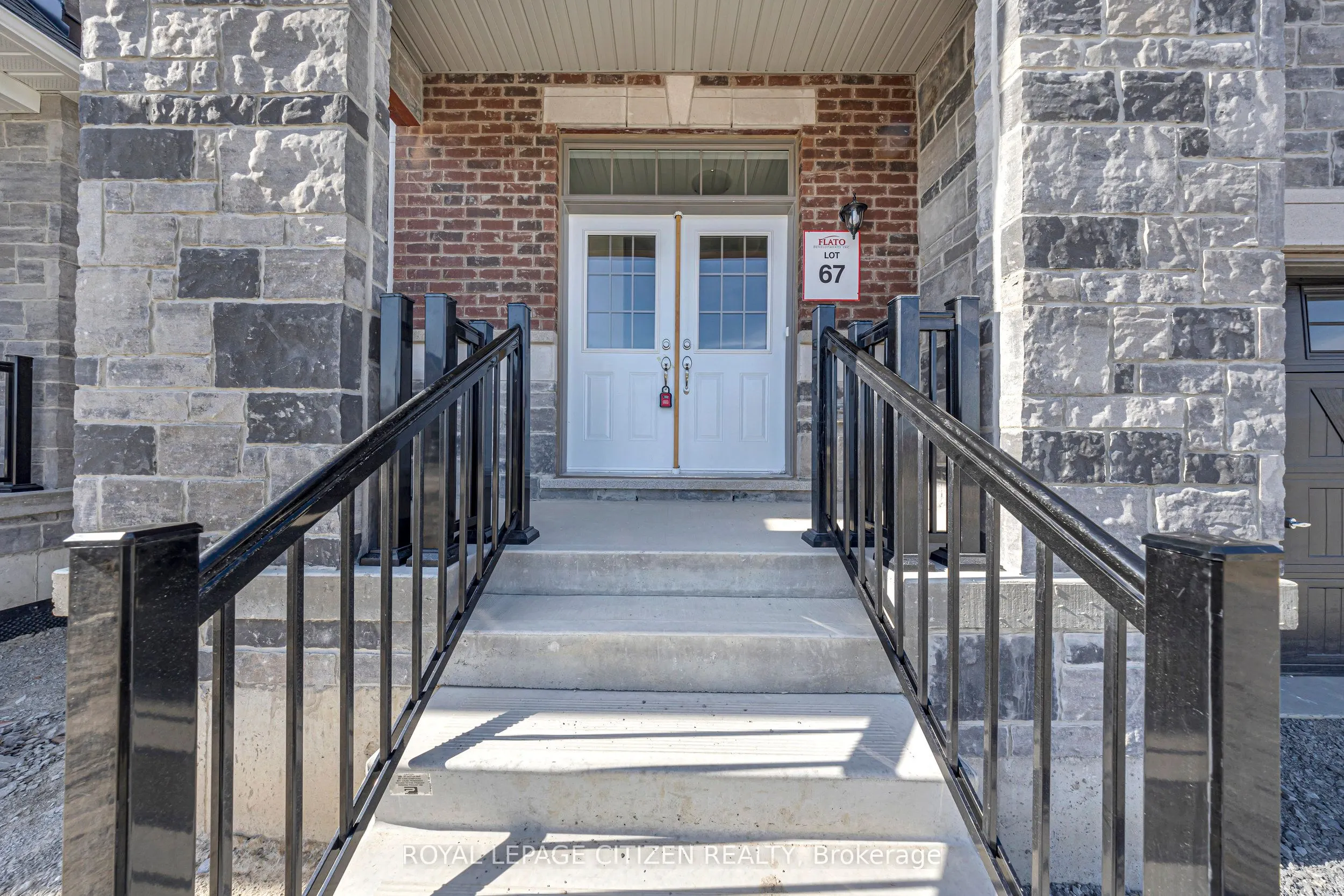 94 Brethet Heights
