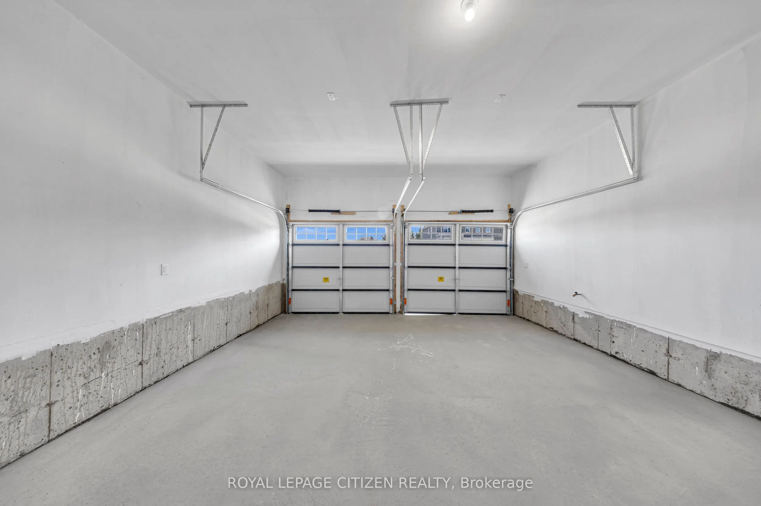 94 Brethet Heights