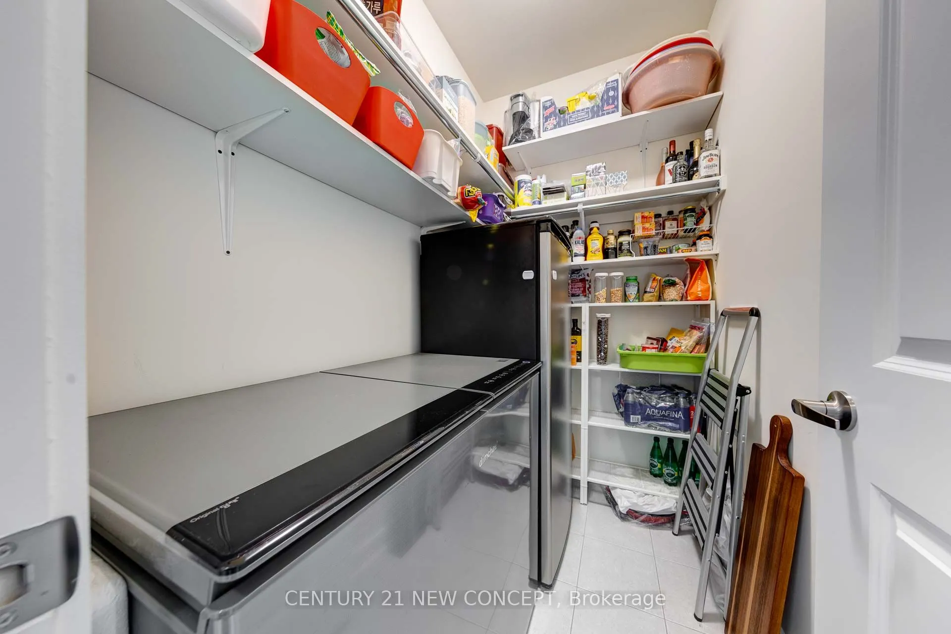 293 Seaview Heights