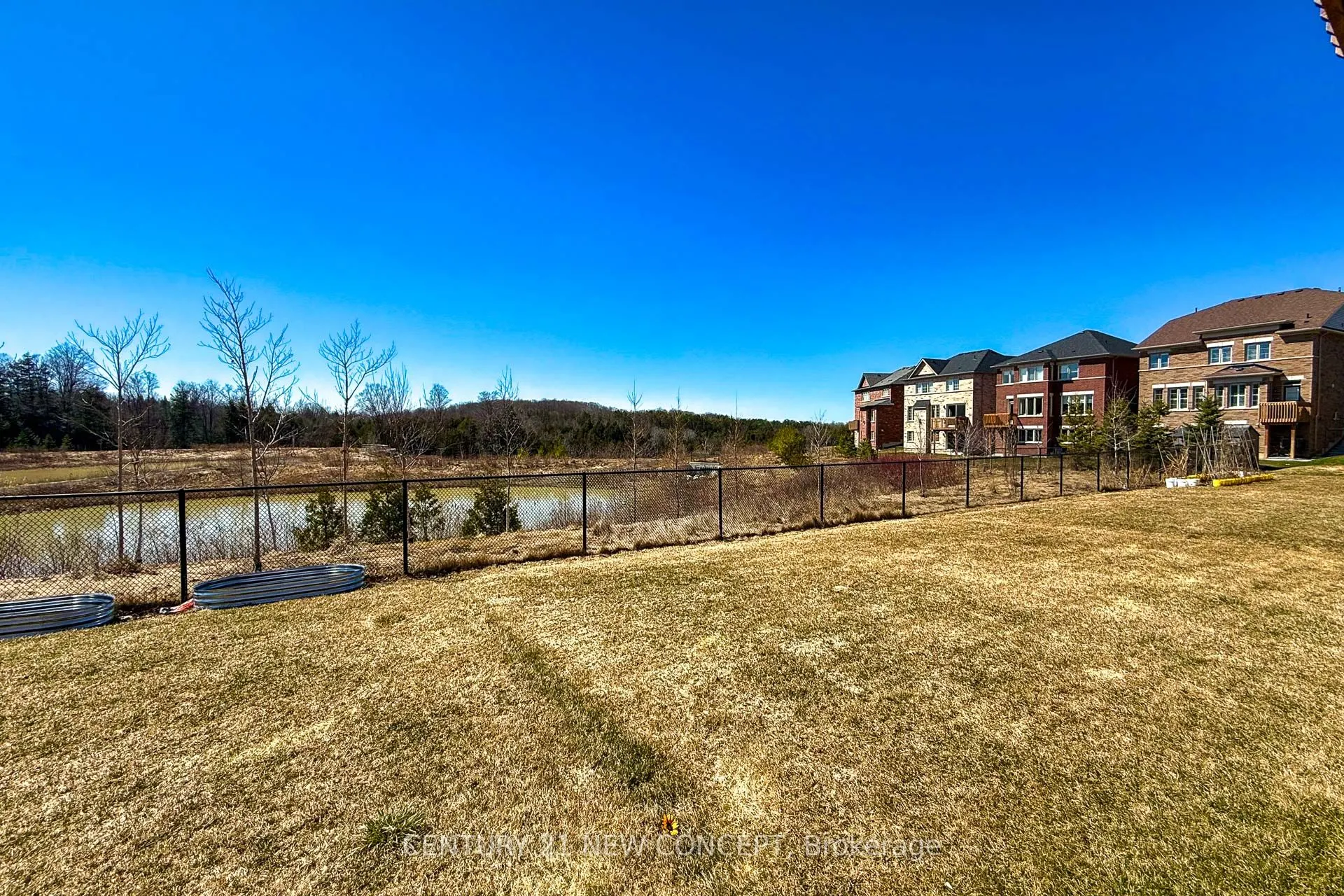 293 Seaview Heights