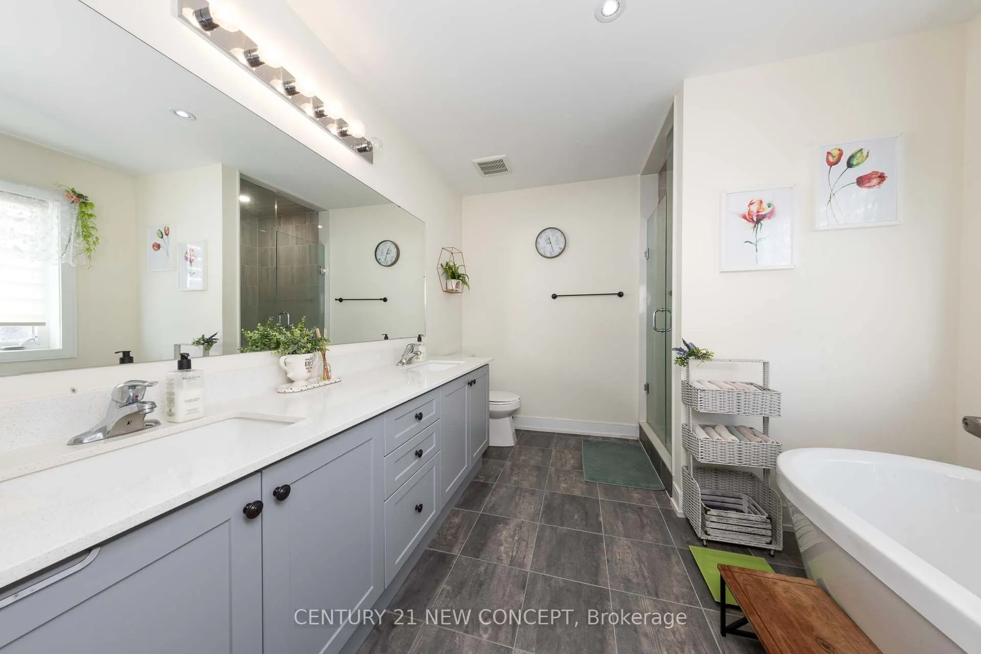 293 Seaview Heights