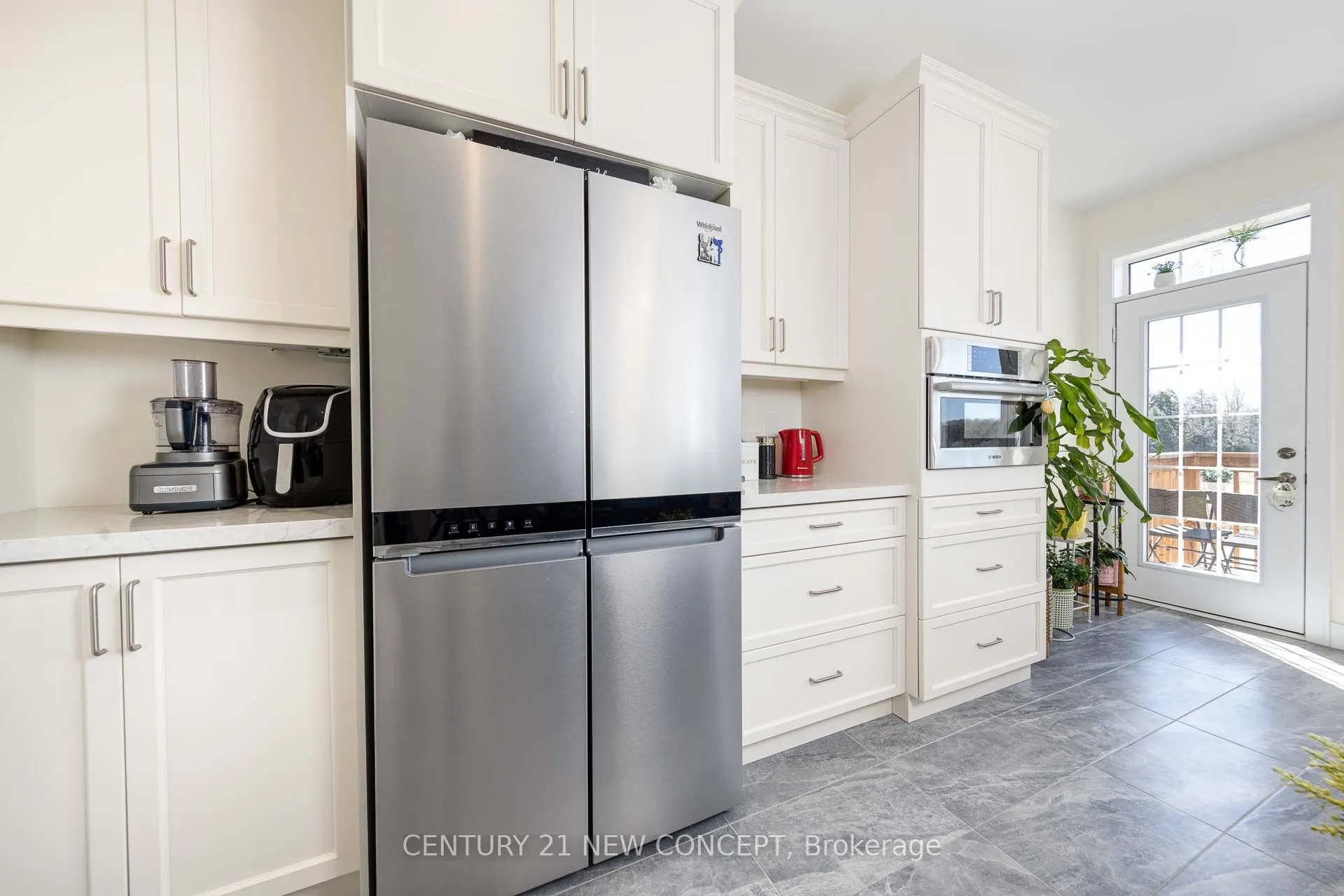 293 Seaview Heights