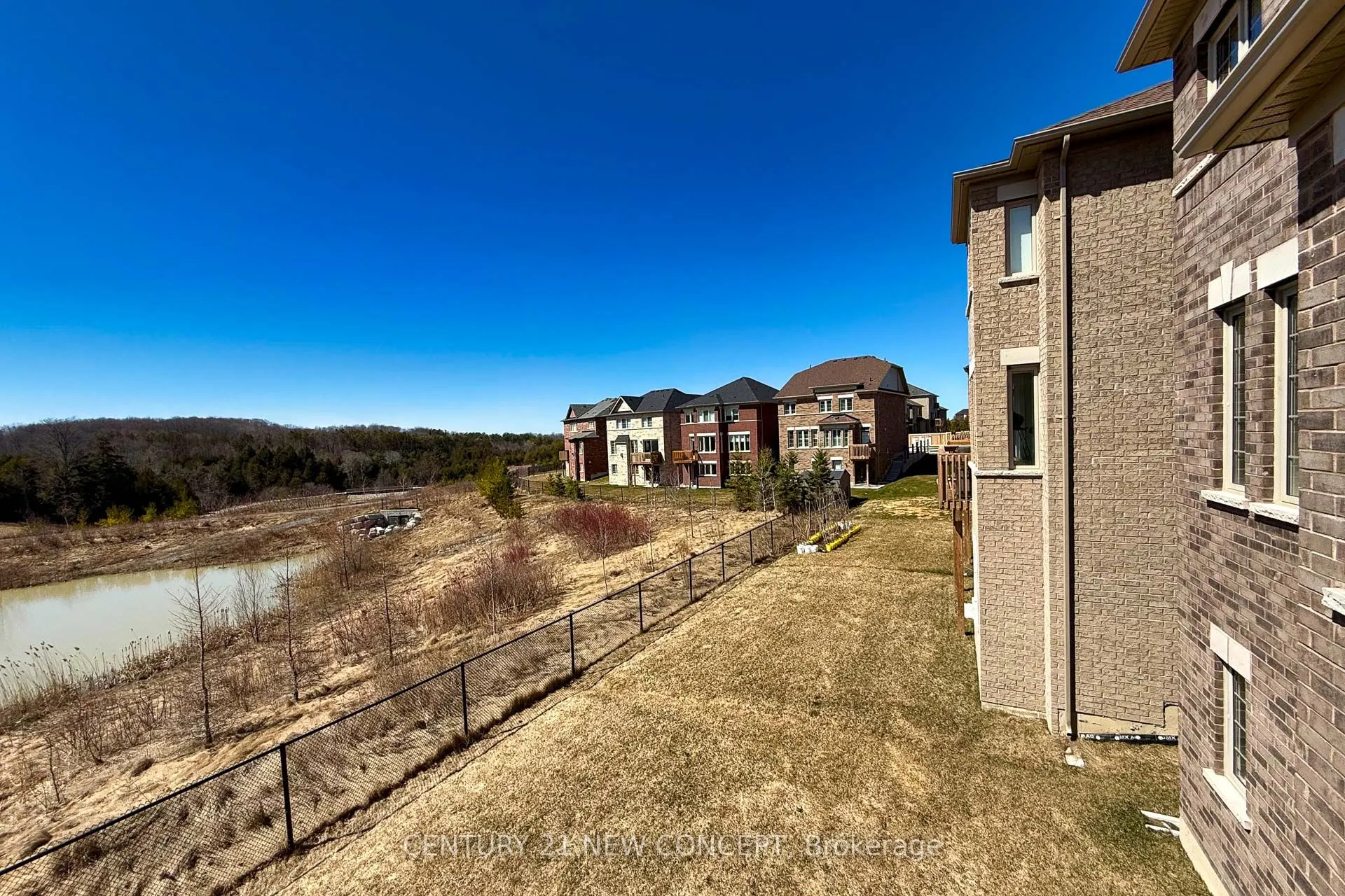 293 Seaview Heights
