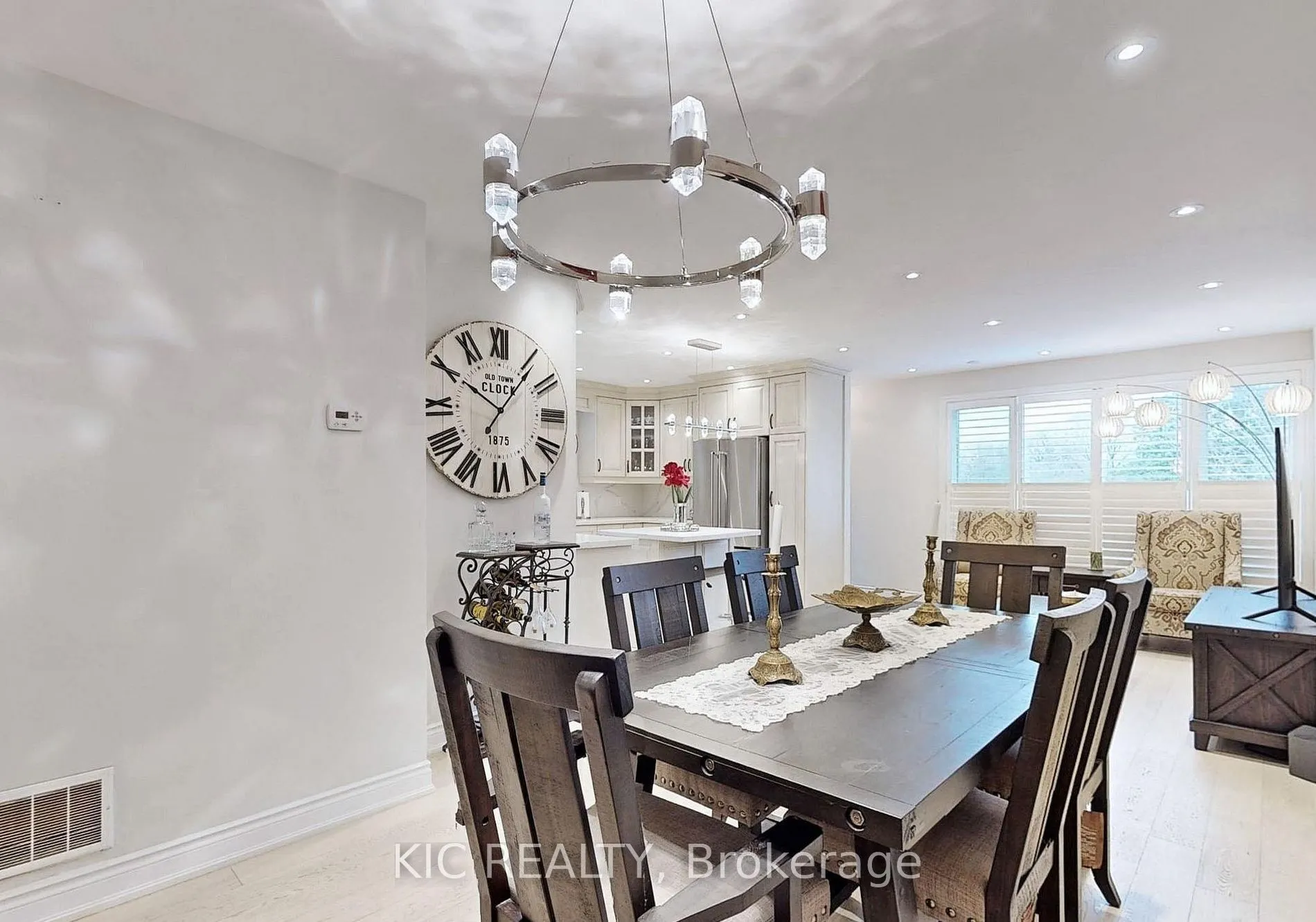 226 Browndale Crescent, #Main Floor