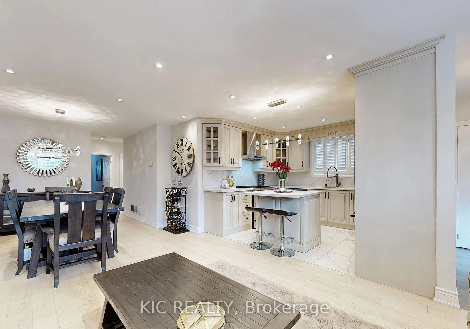 226 Browndale Crescent, #Main Floor