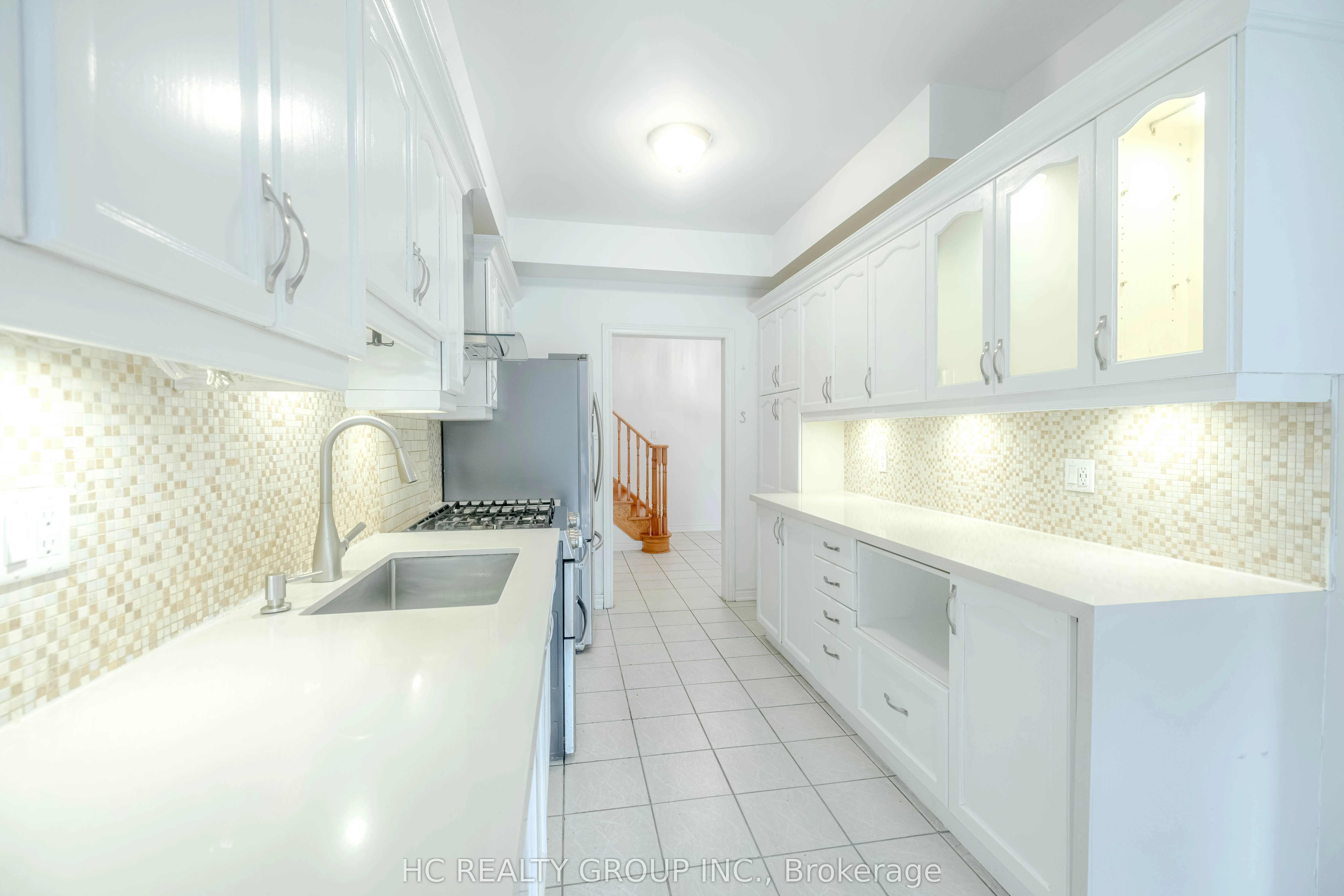 40 Angelica Avenue