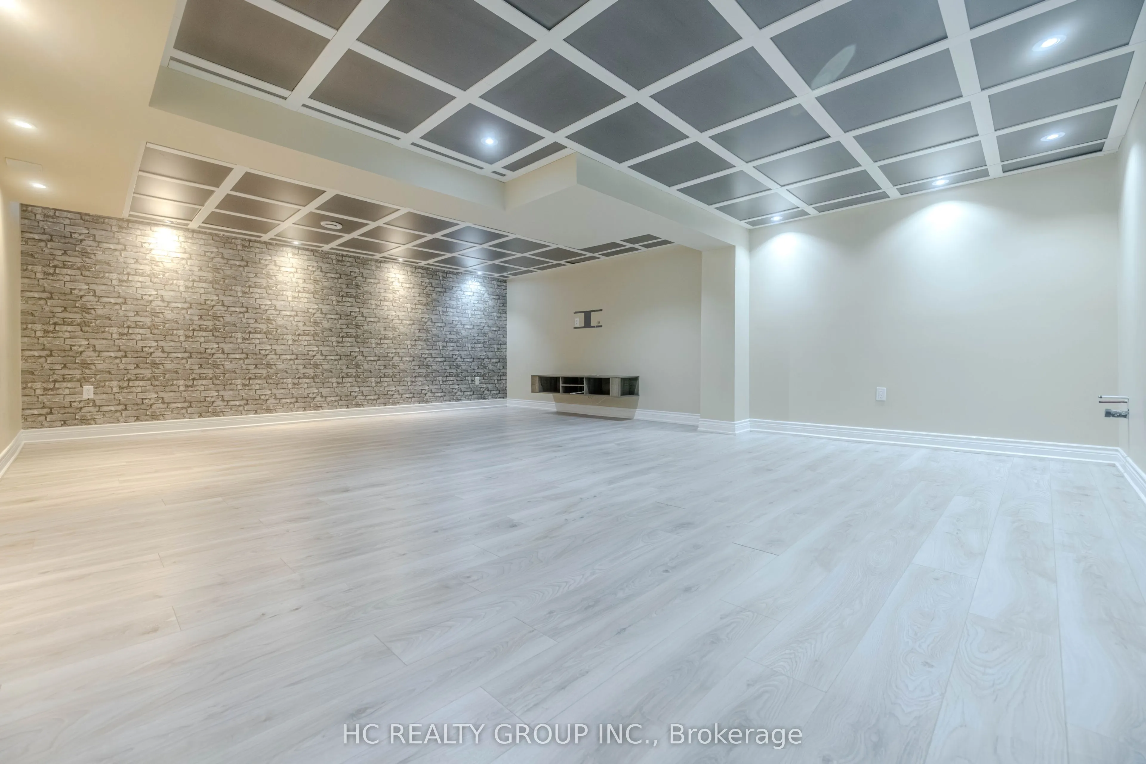 40 Angelica Avenue