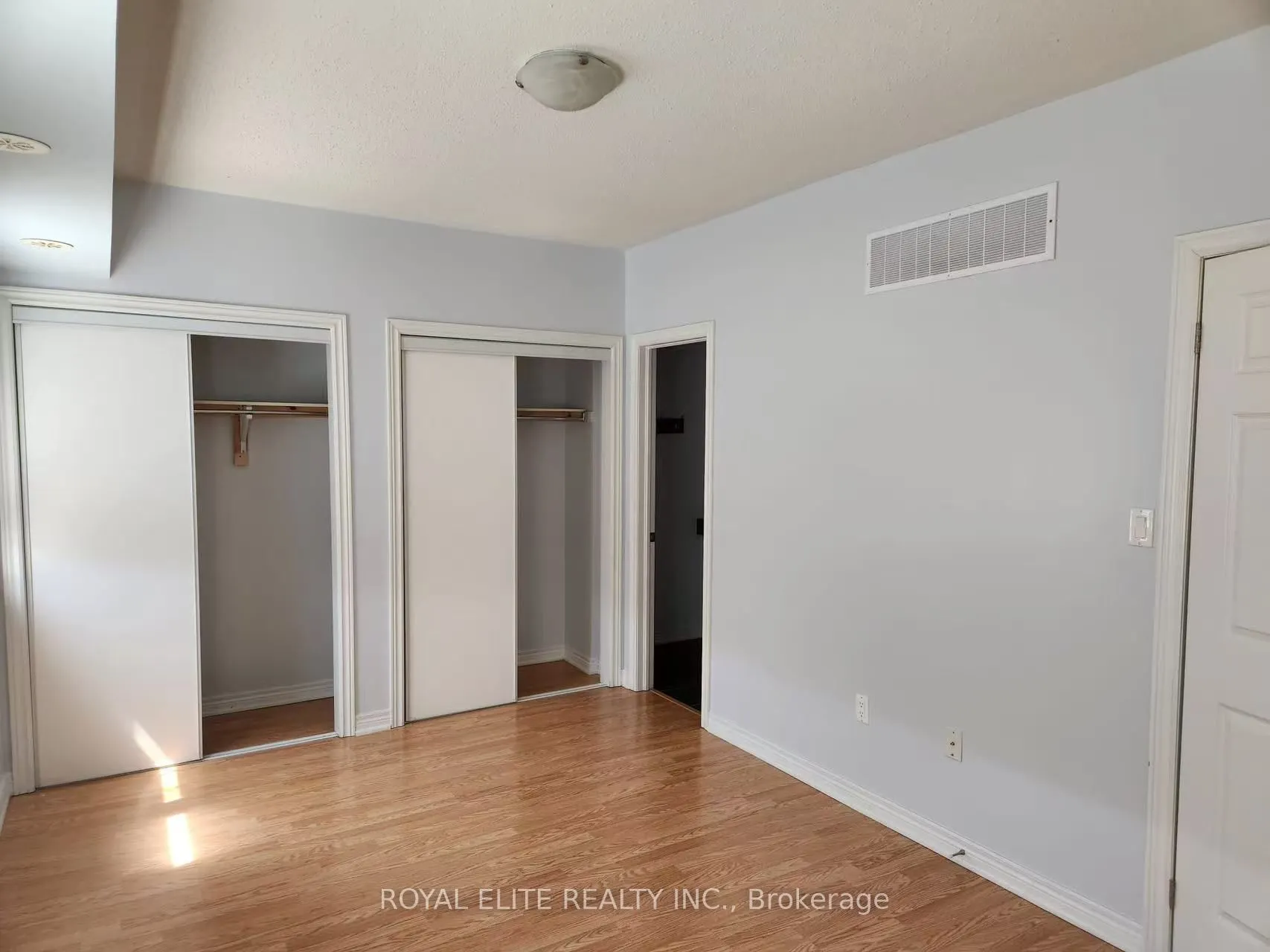 273 Aldergrove Drive, #10