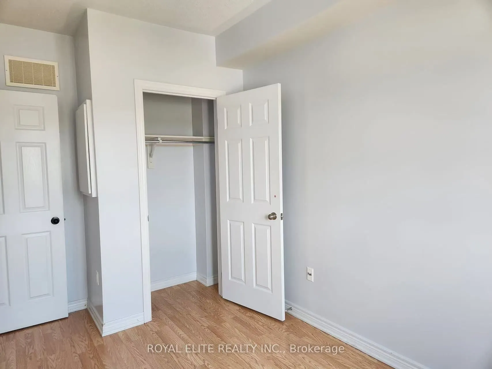 273 Aldergrove Drive, #10