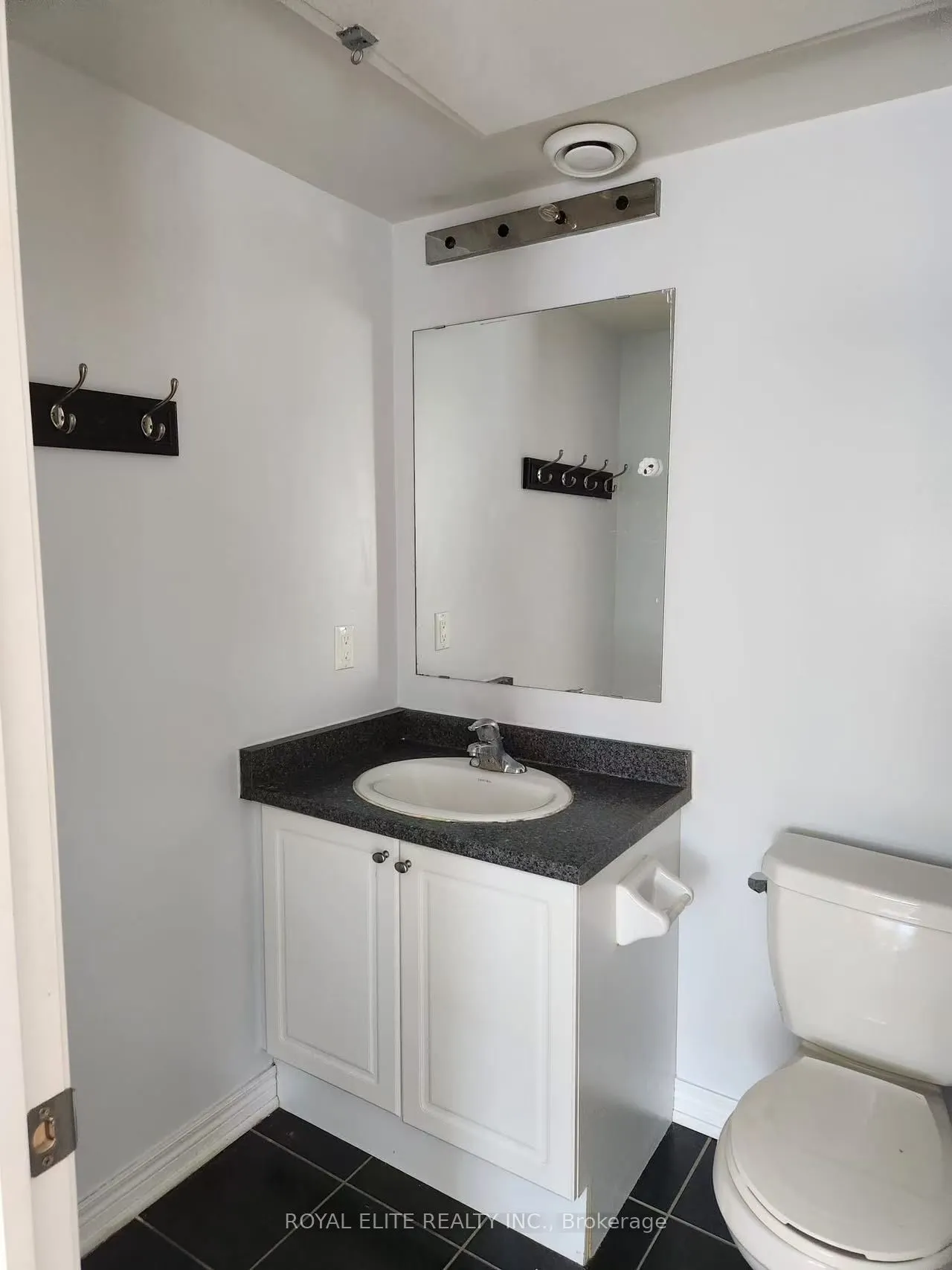 273 Aldergrove Drive, #10
