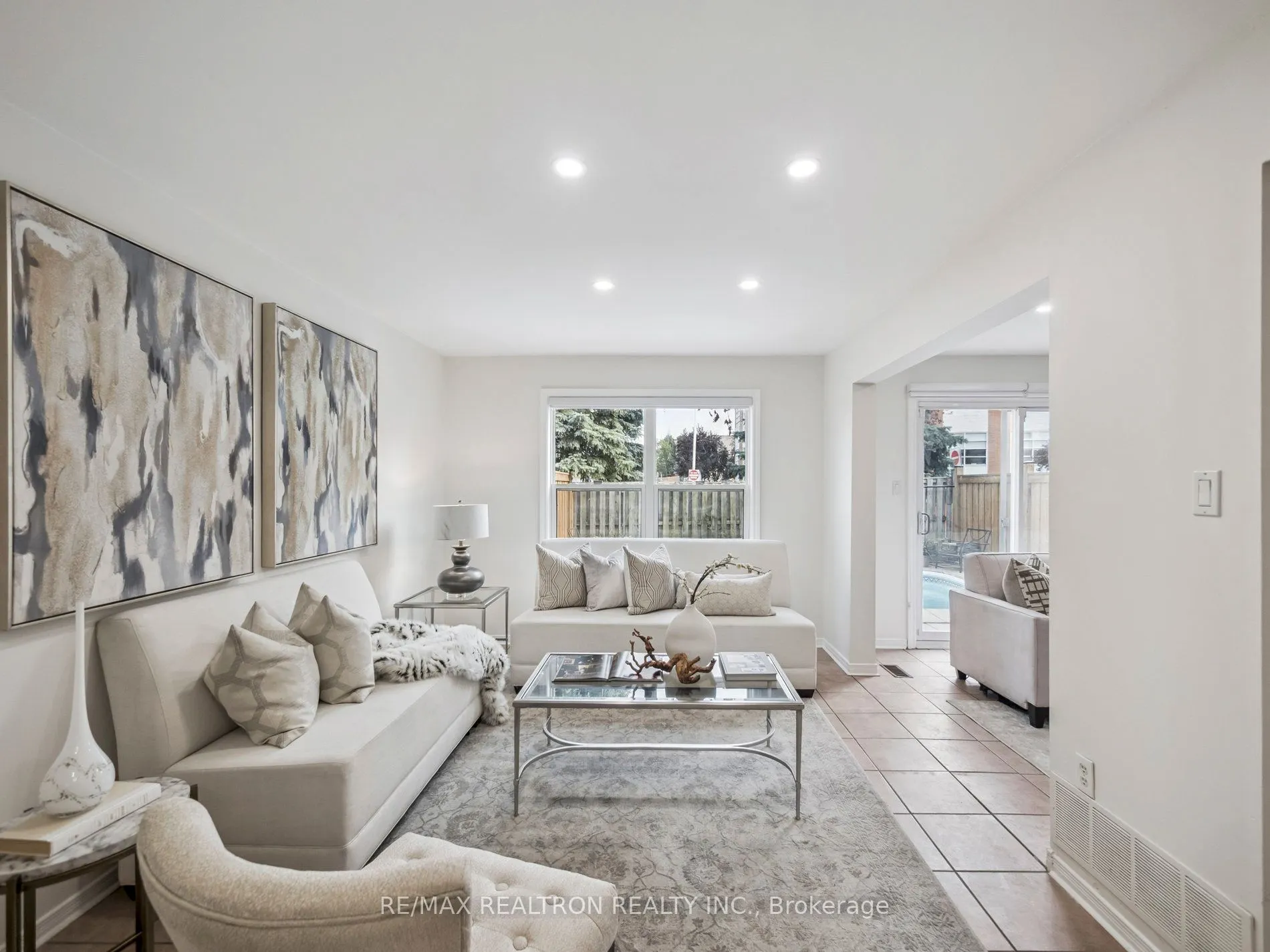 213 Campbell Avenue