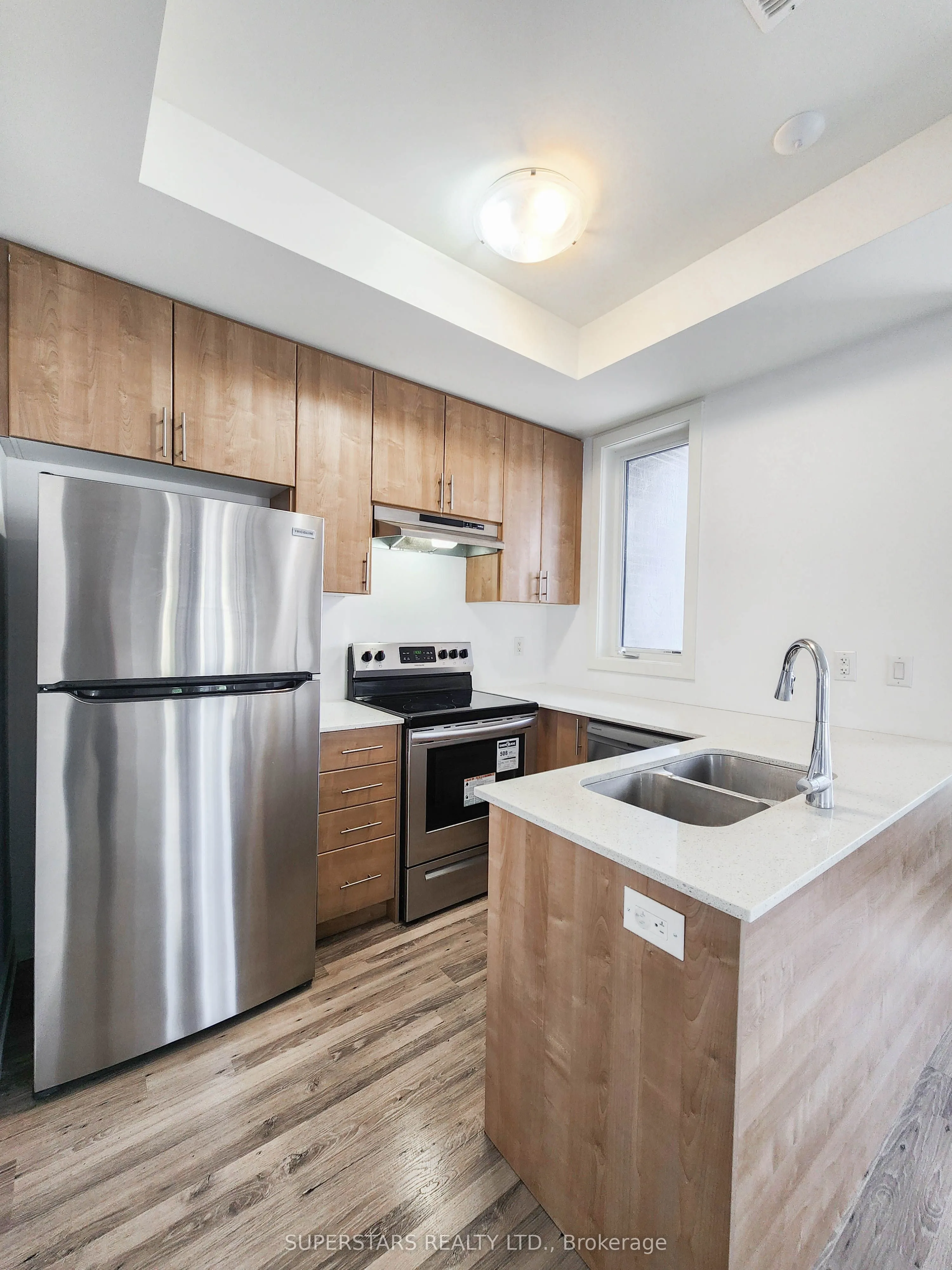 370 A Red Maple Road, #37